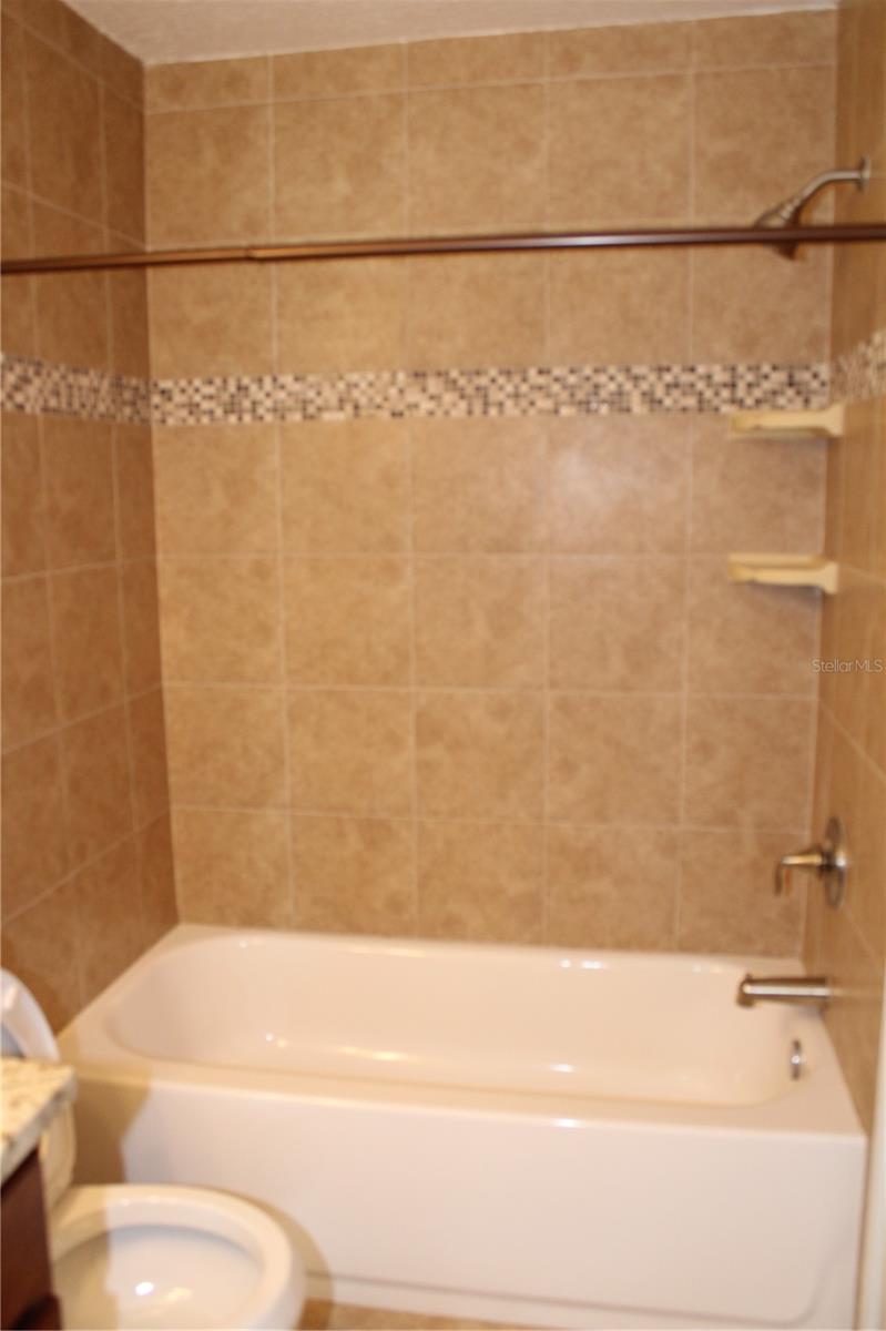 GOLFWOODS - Residential Lease