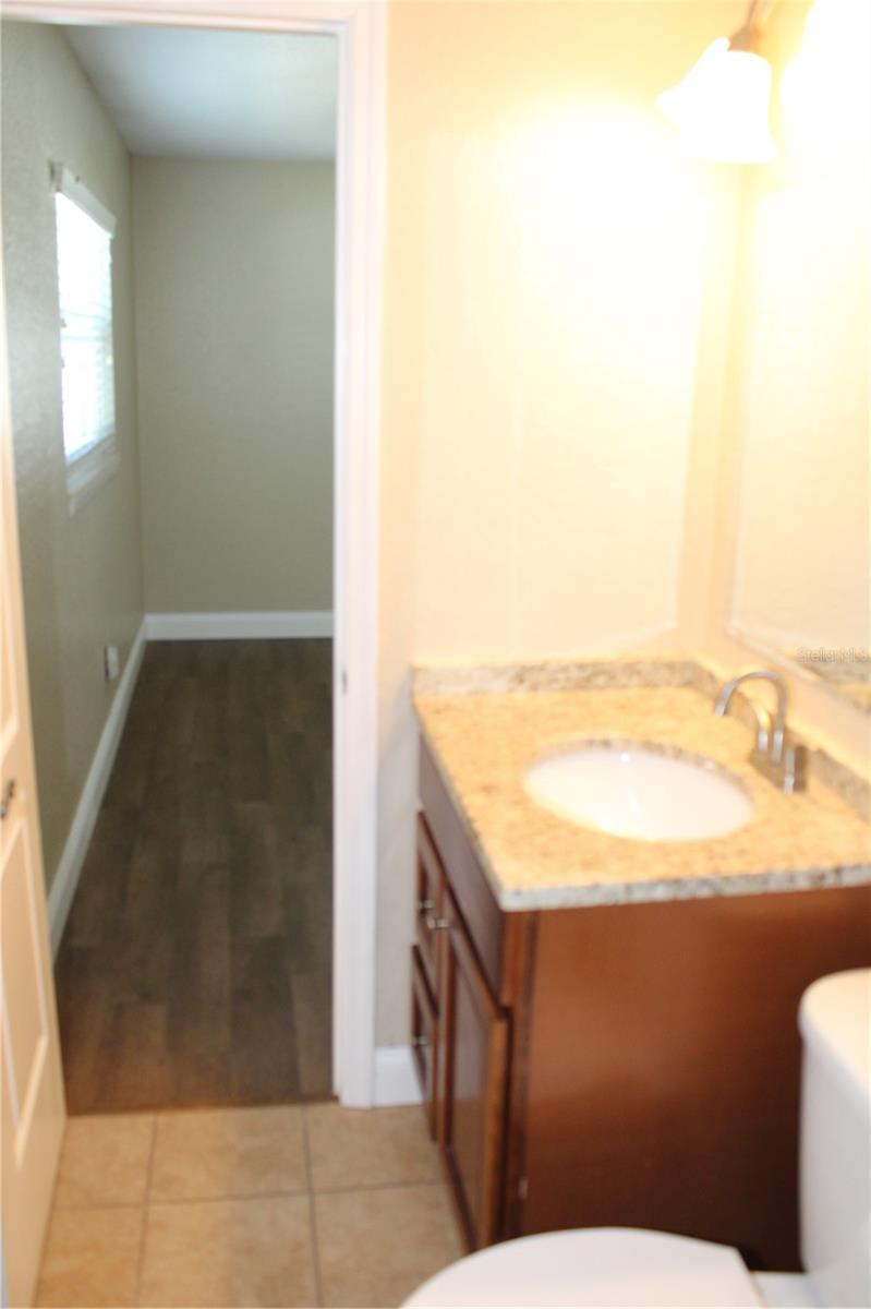 GOLFWOODS - Residential Lease