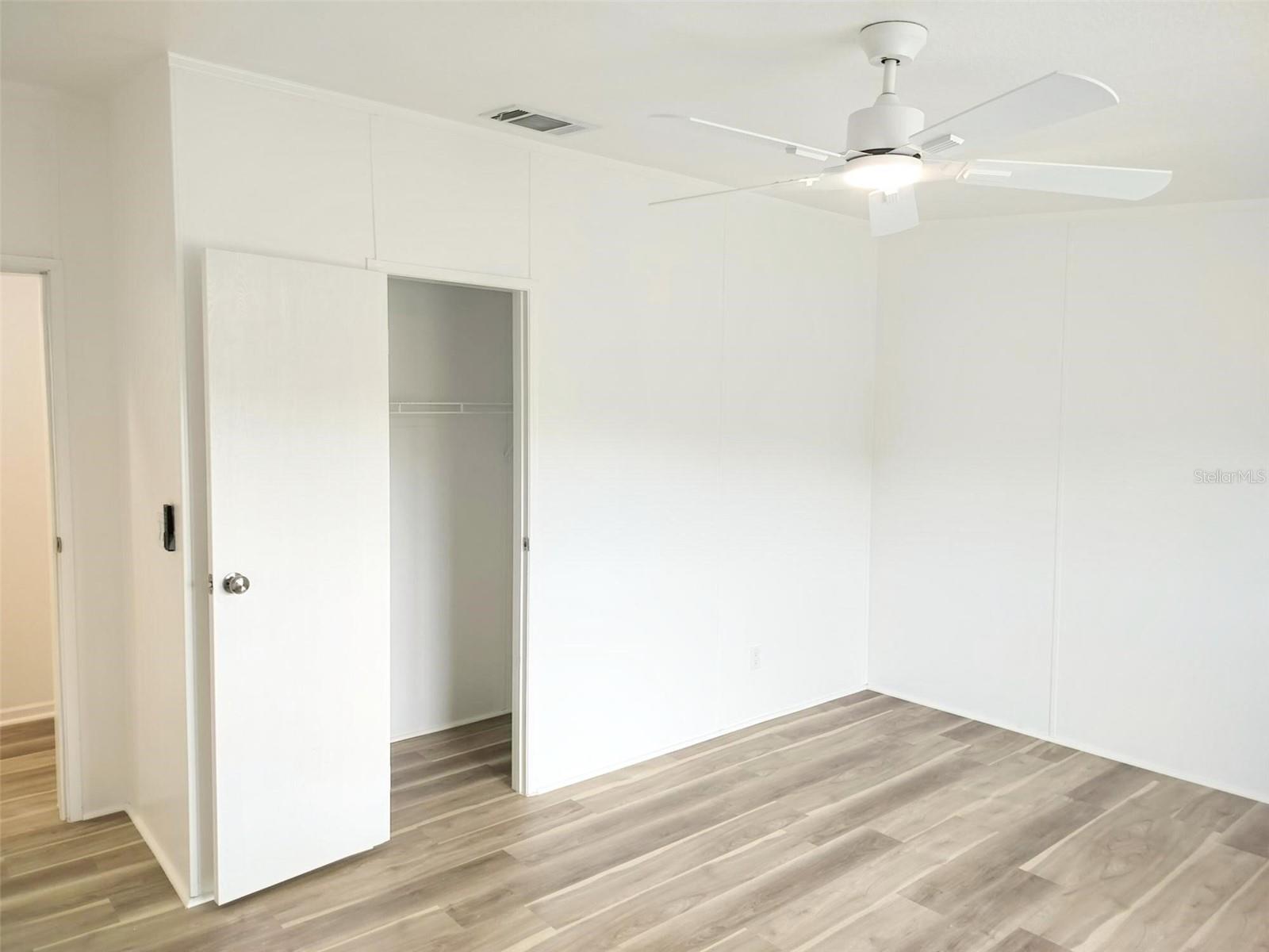 MEADOW VIEW OAKS - Residential
