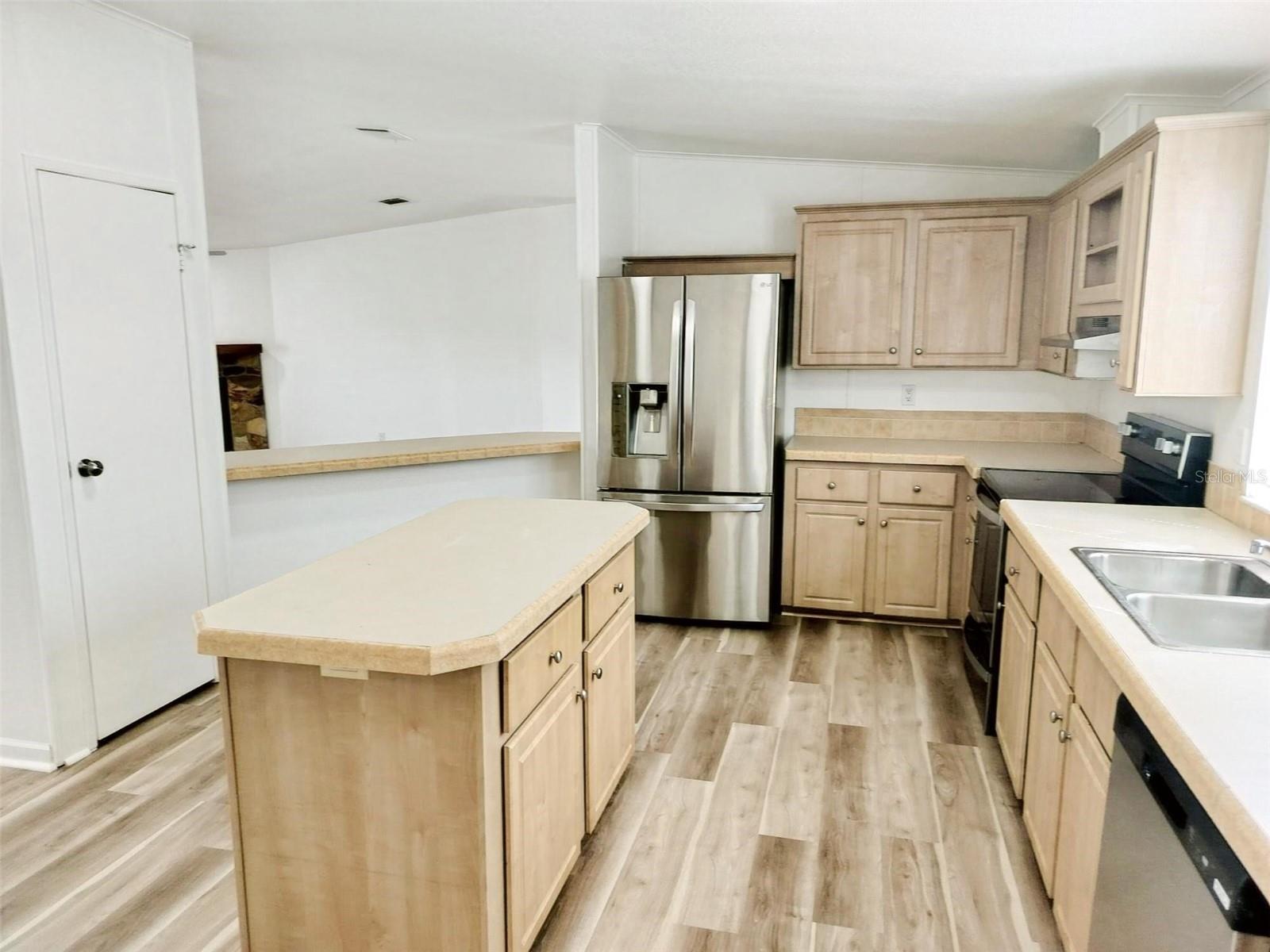 MEADOW VIEW OAKS - Residential