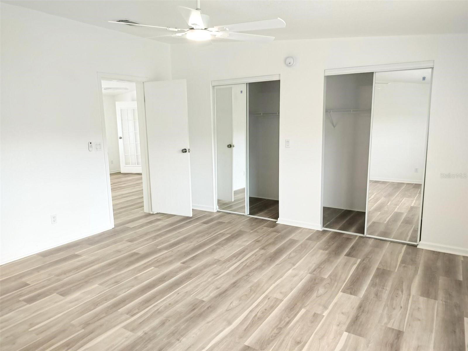 MEADOW VIEW OAKS - Residential
