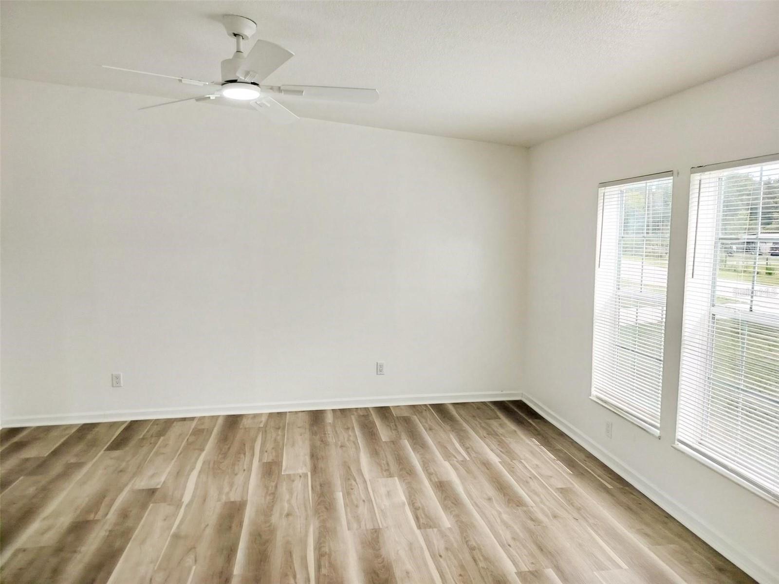 MEADOW VIEW OAKS - Residential