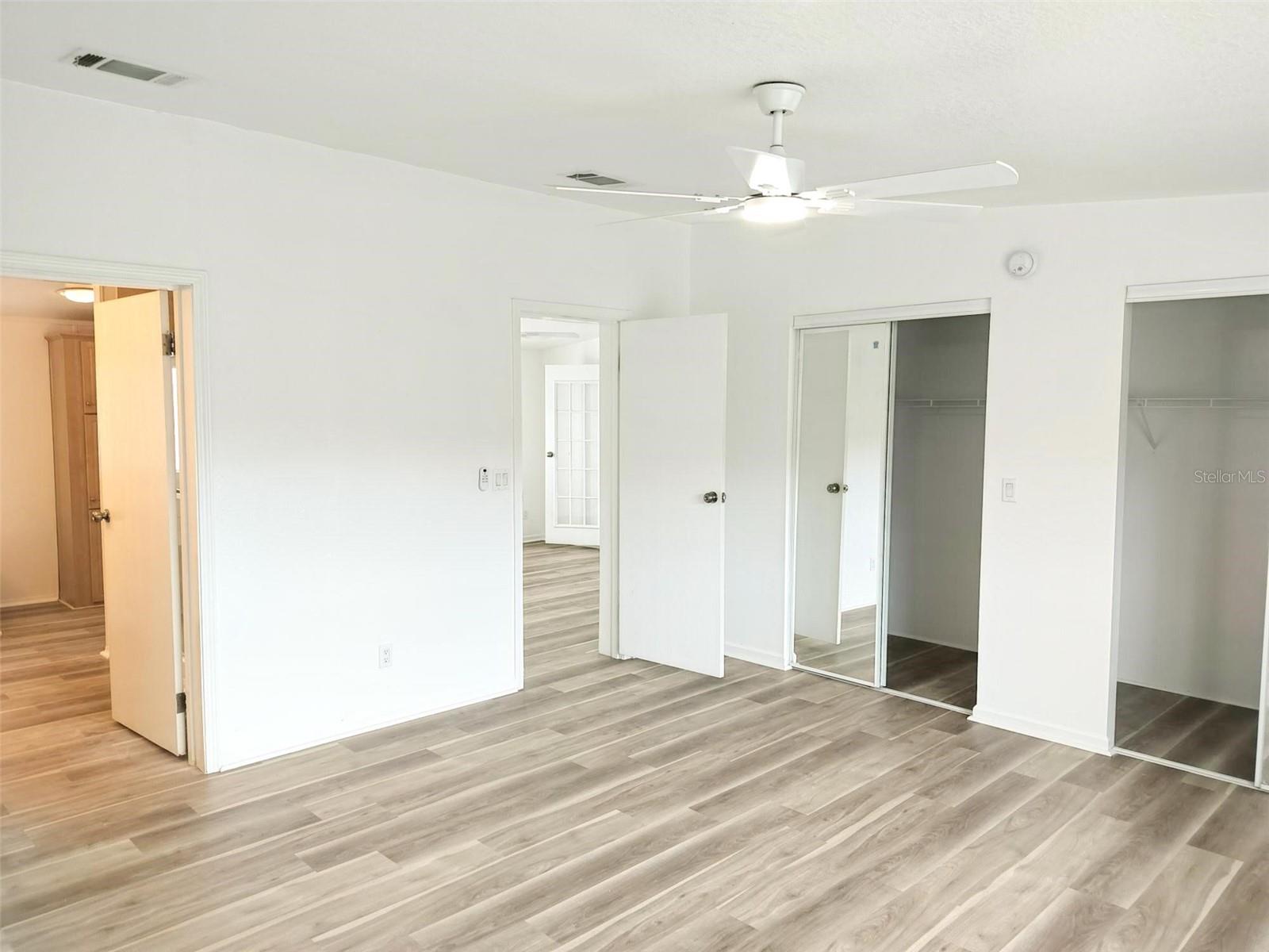 MEADOW VIEW OAKS - Residential