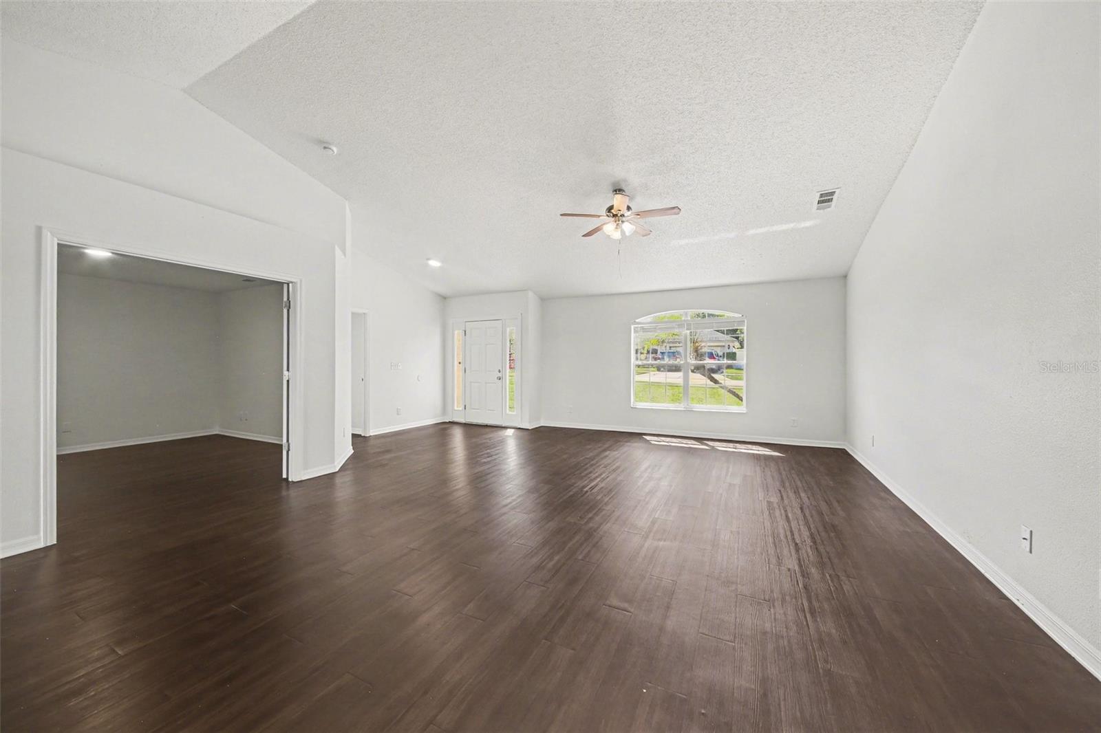 LEXINGTON ESTATES - Residential