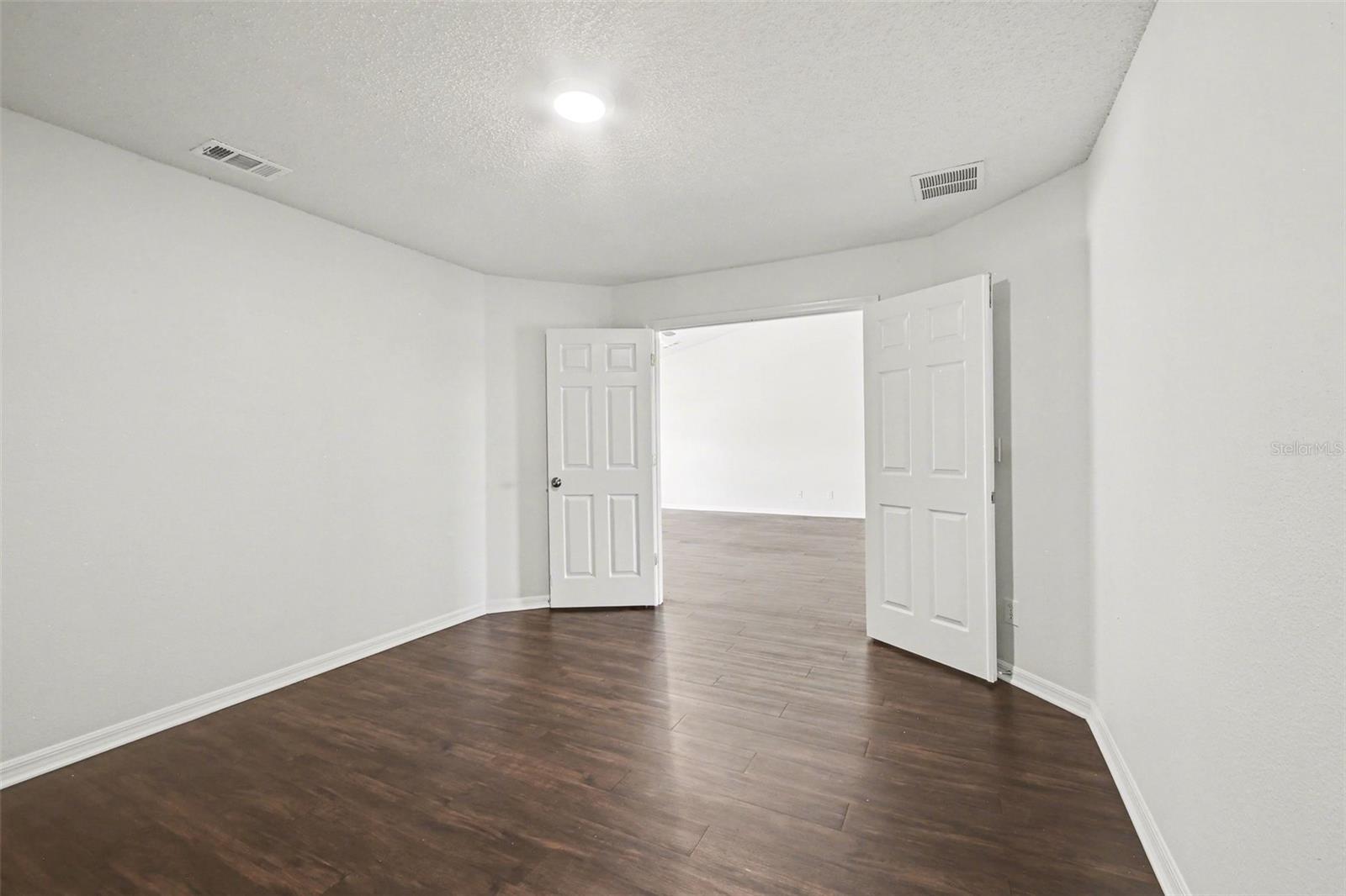 LEXINGTON ESTATES - Residential