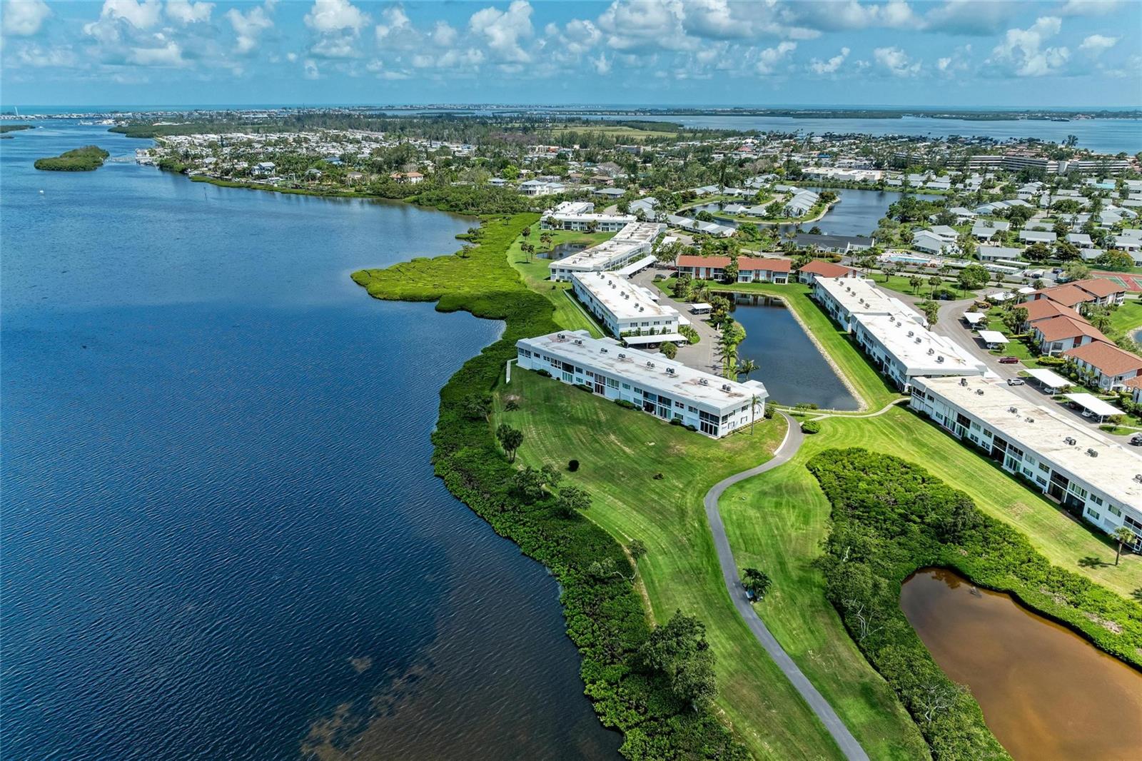 MOUNT VERNON 3 CONDO - Residential