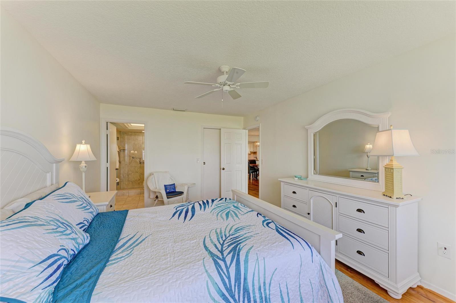 MOUNT VERNON 3 CONDO - Residential