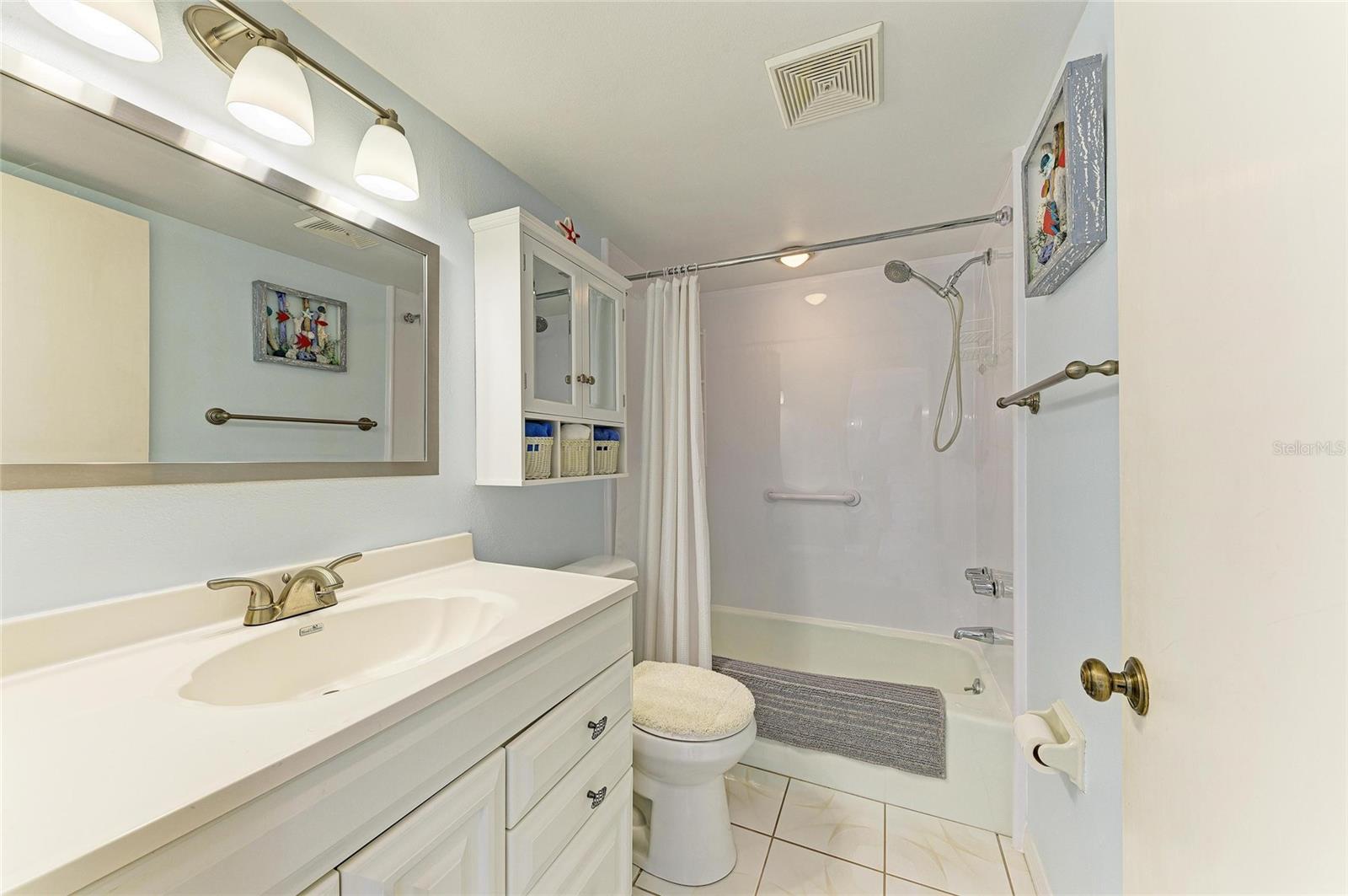 MOUNT VERNON 3 CONDO - Residential