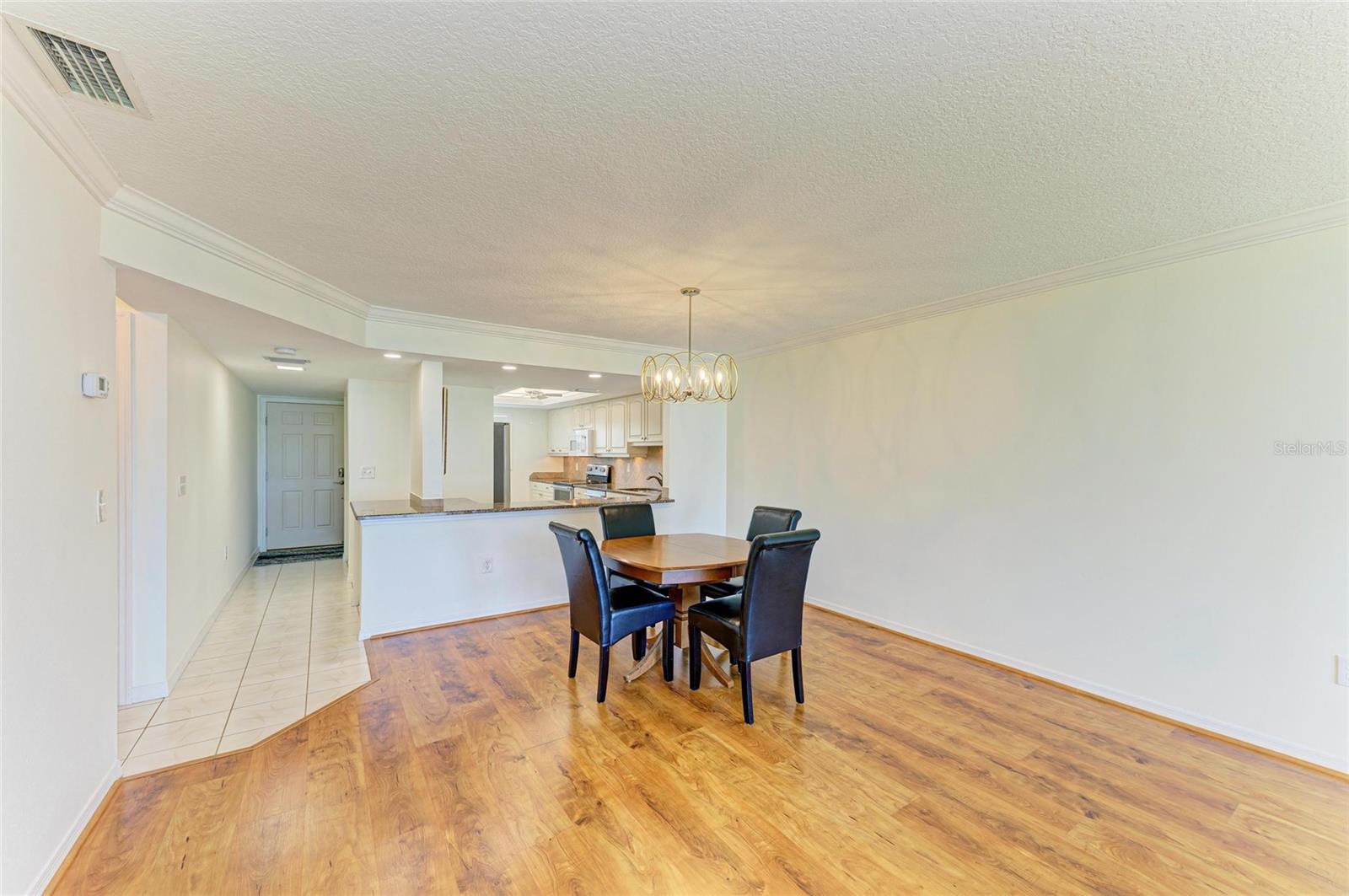 MOUNT VERNON 3 CONDO - Residential