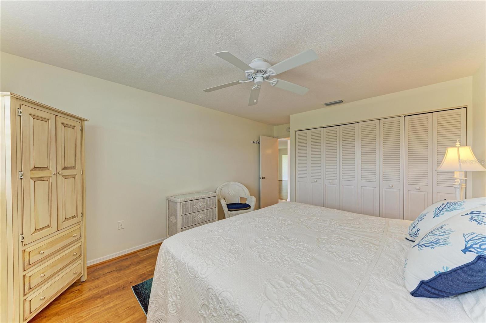 MOUNT VERNON 3 CONDO - Residential