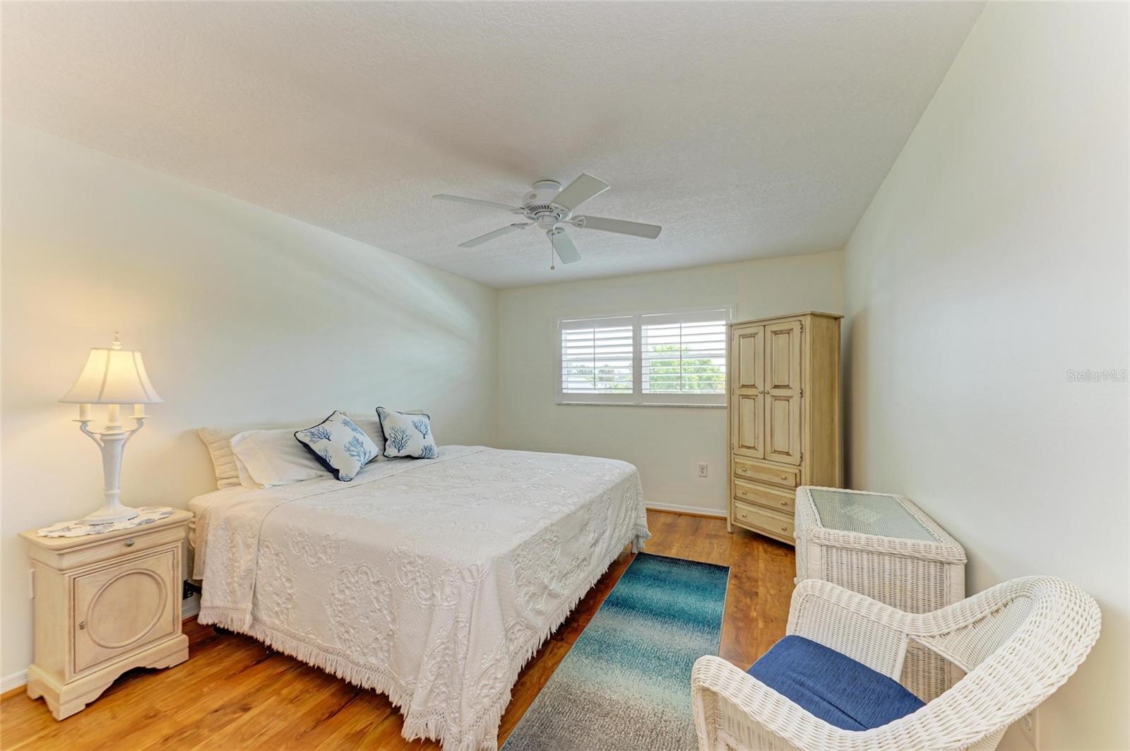 MOUNT VERNON 3 CONDO - Residential