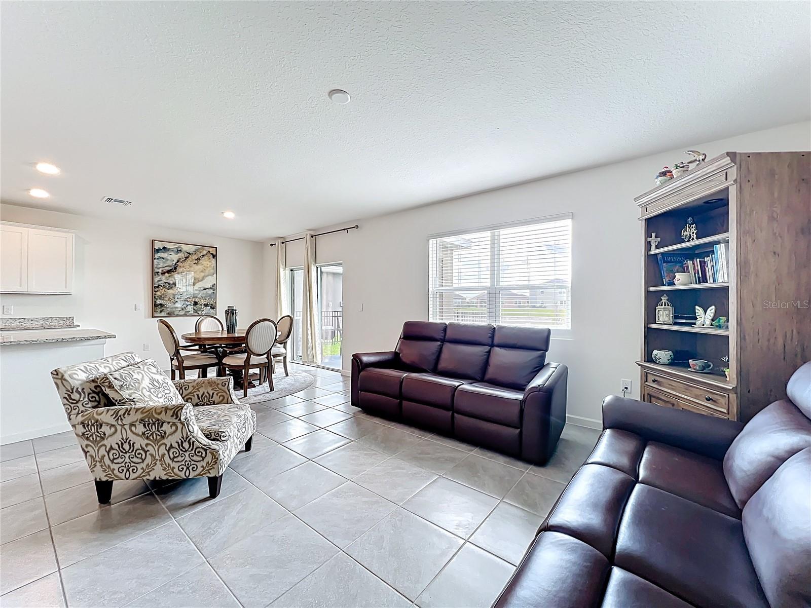 CYPRESS BAY WEST PH 1A - Residential