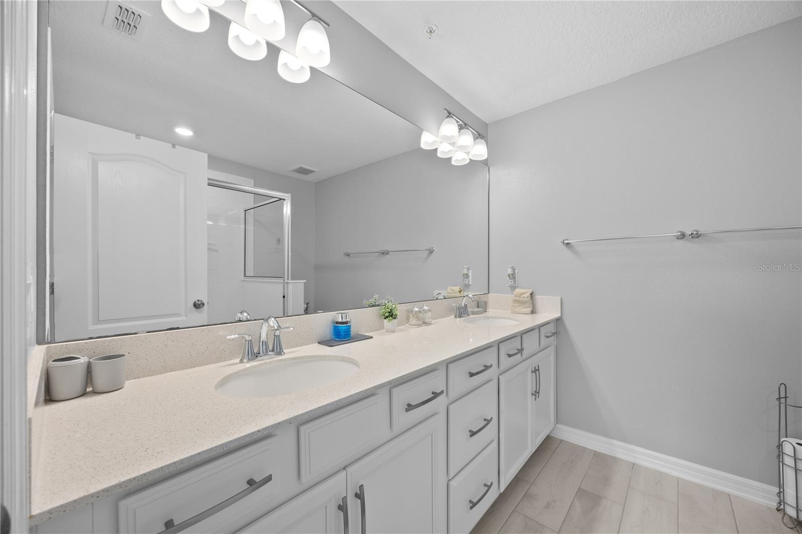 TOWNS AT WHITE CEDAR - Residential