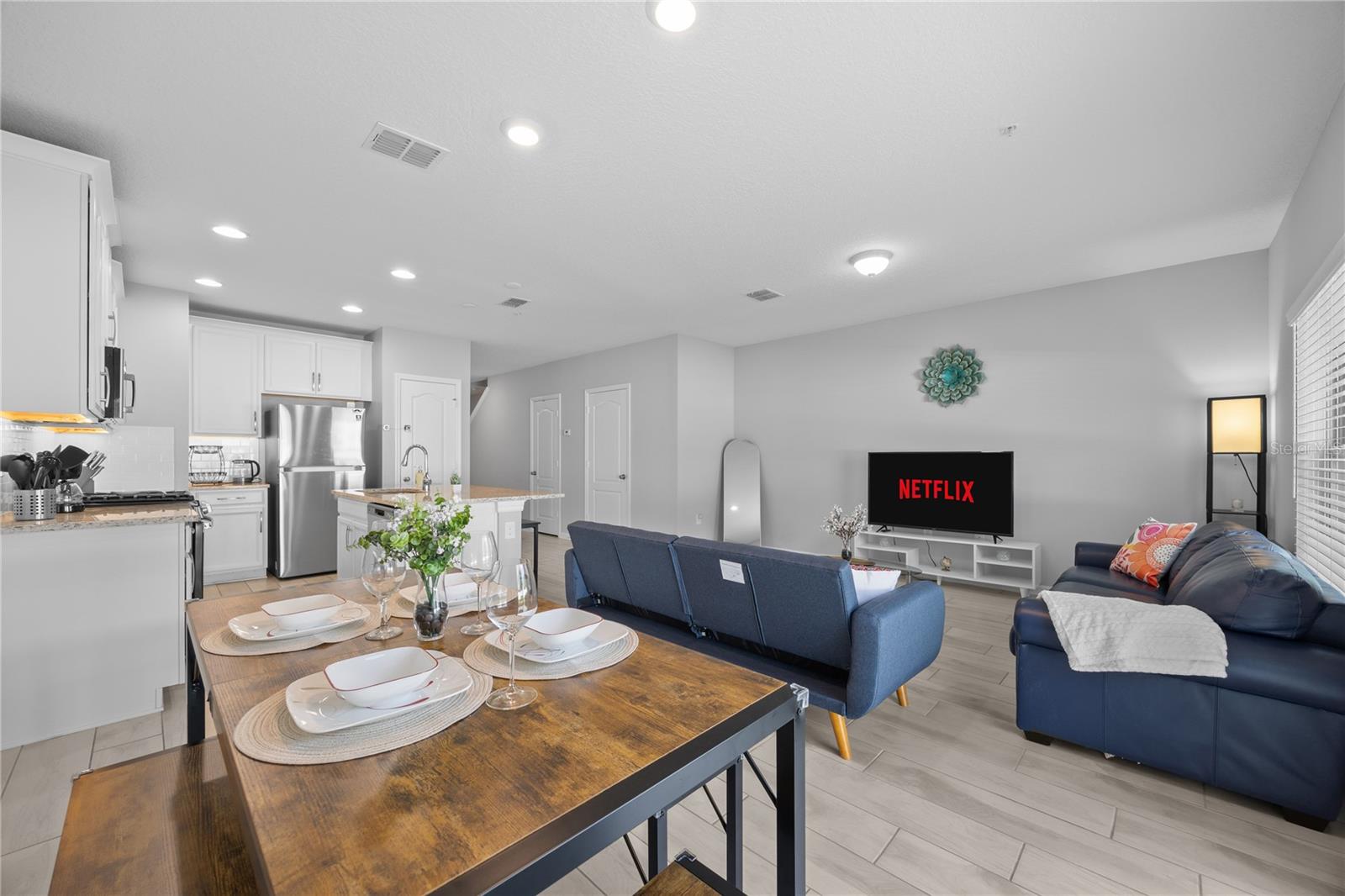 TOWNS AT WHITE CEDAR - Residential