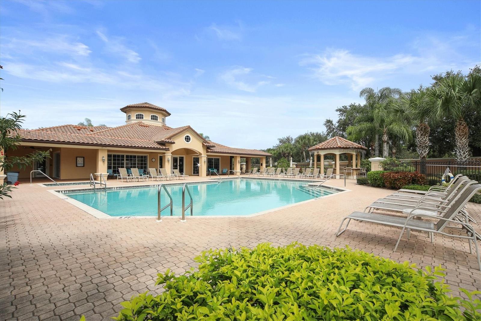 MIRAMAR LAGOONS AT LAKEWOOD RANCH - Residential Lease