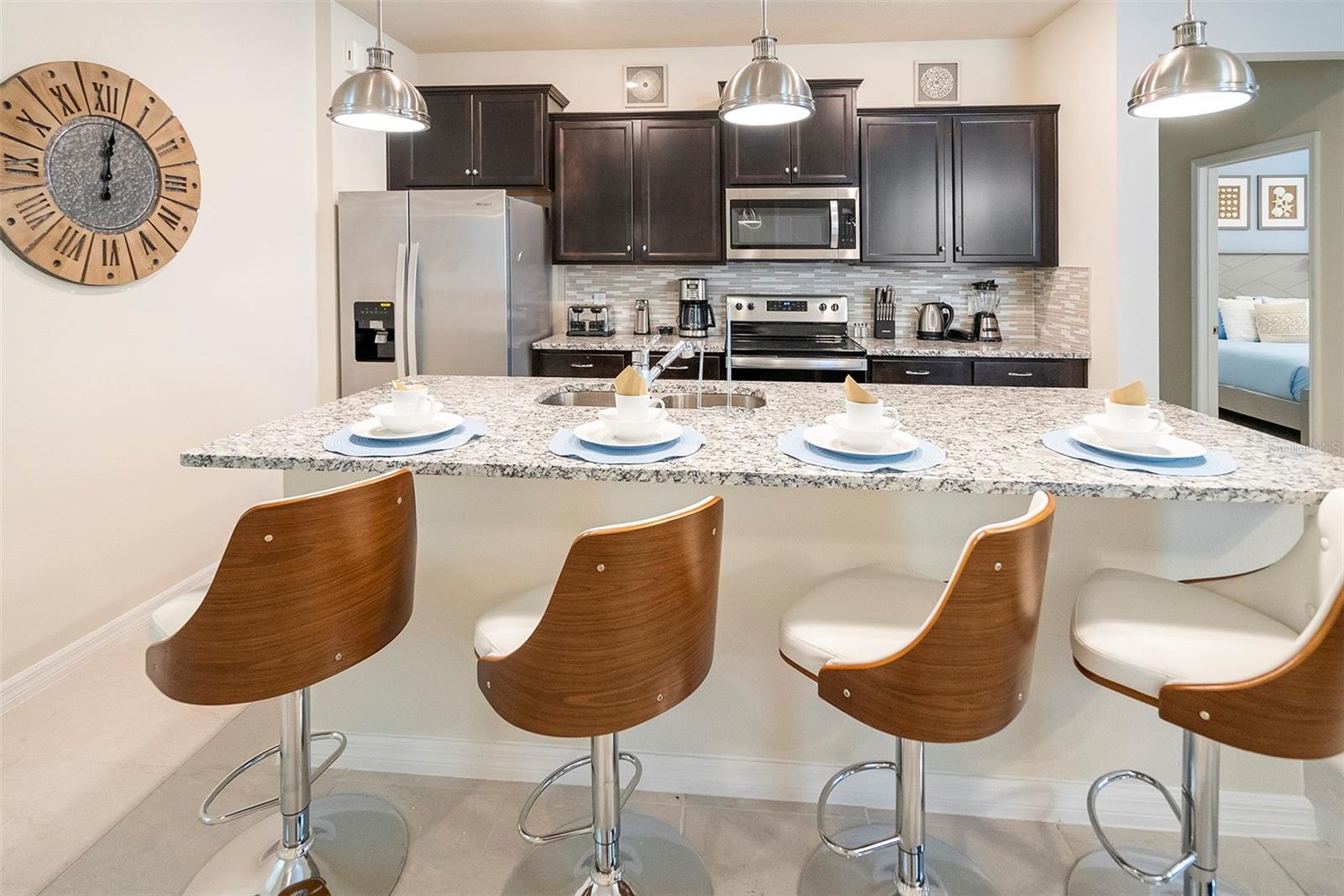 WINDSOR ISLAND RESORT - Residential