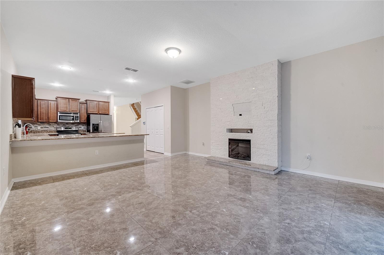 DEL MORROW - Residential