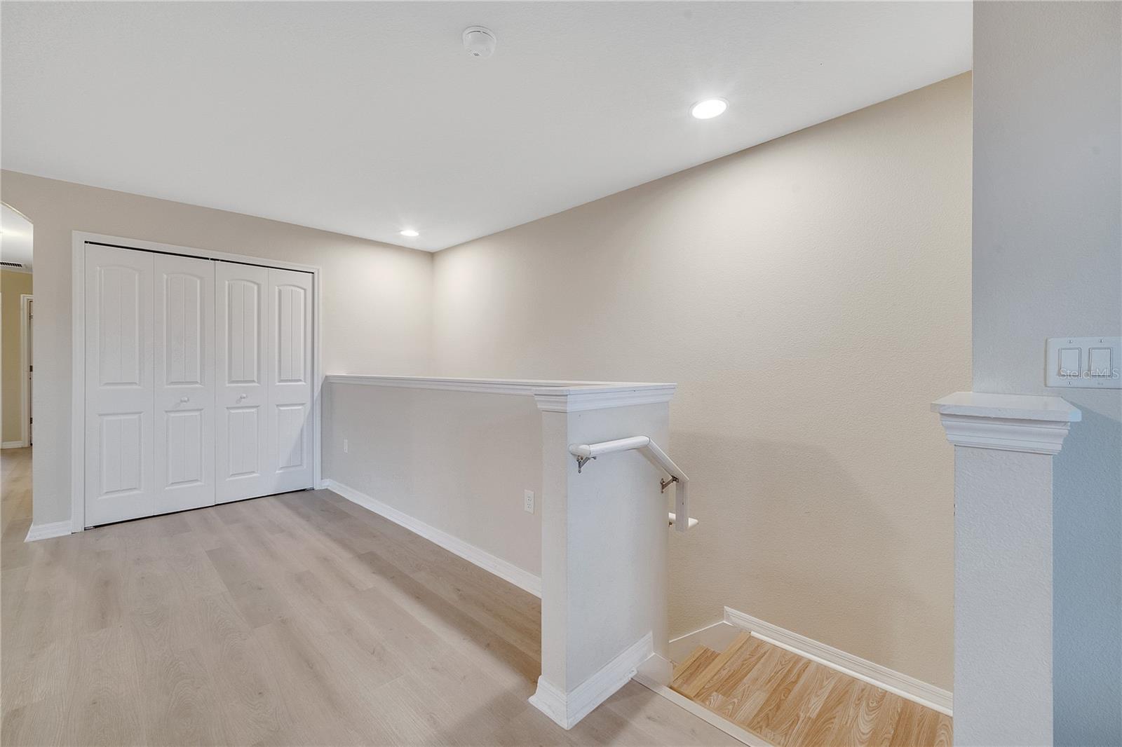 DEL MORROW - Residential