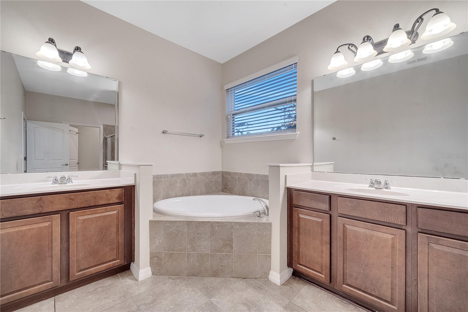 DEL MORROW - Residential