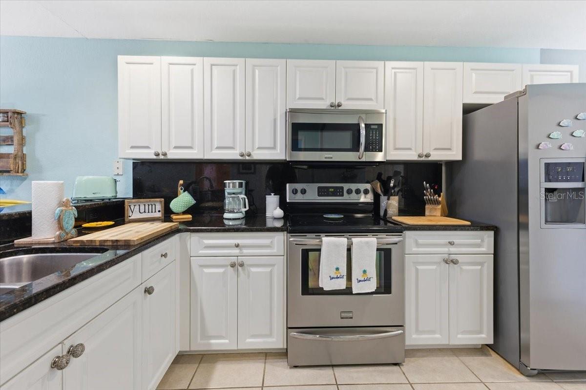 FIDDLERS GREEN NATURE TRAIL INC - Residential