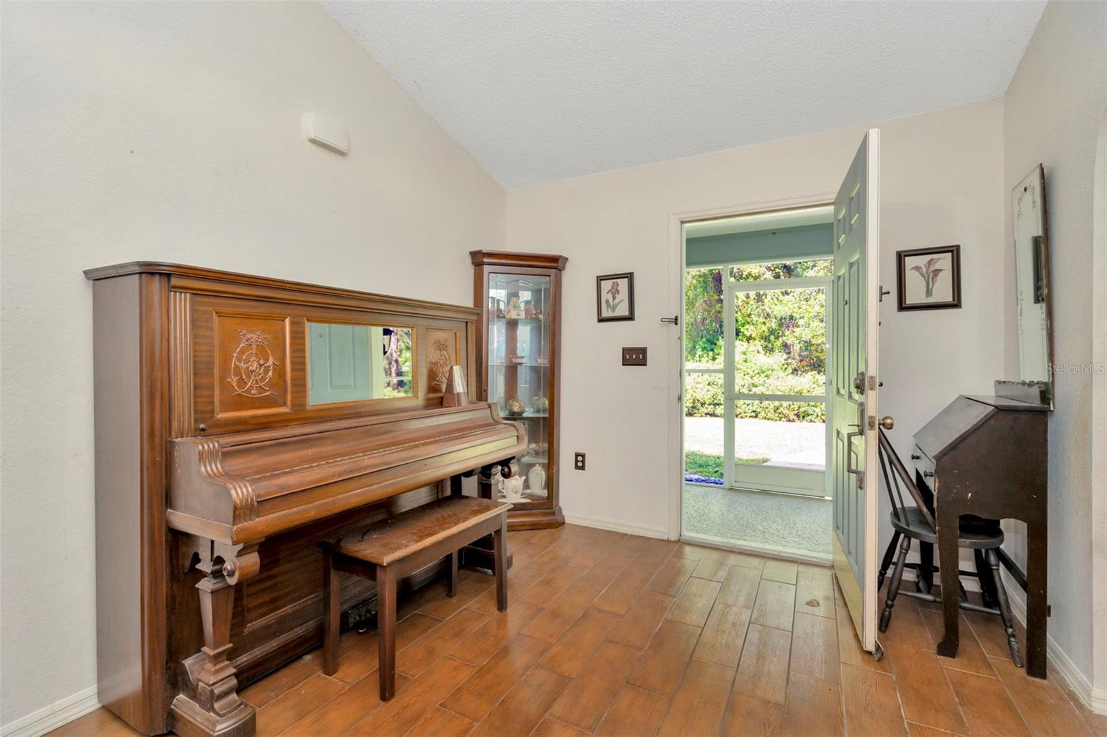 WINDING CREEK SUB - Residential