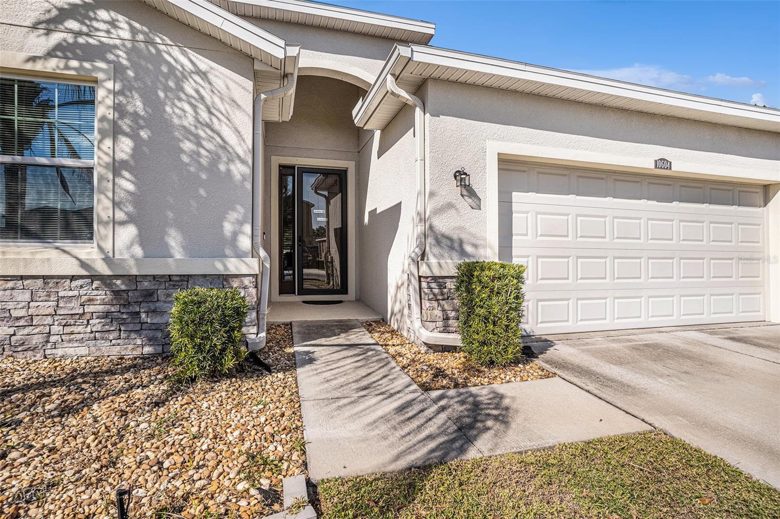 10604 SCENIC HOLLOW DRIVE