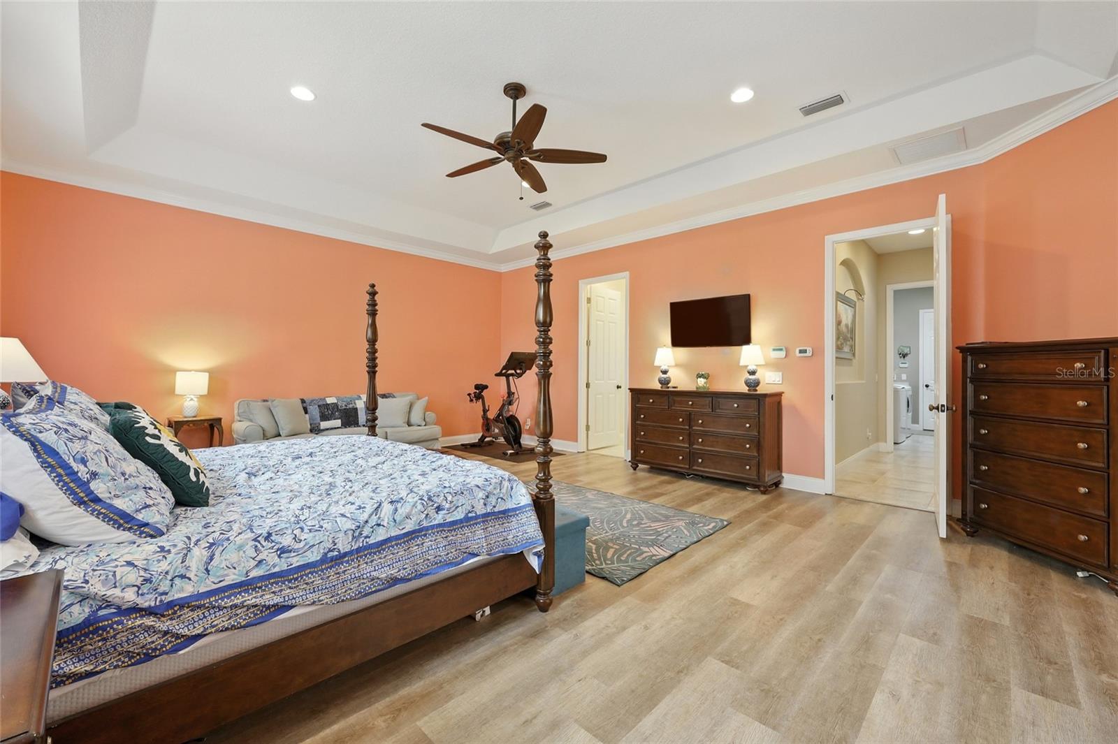 DORA ESTATES - Residential