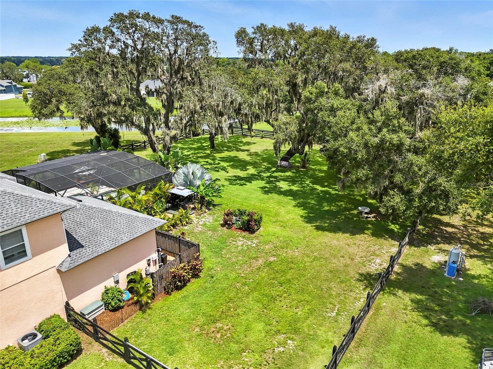 DORA ESTATES - Residential