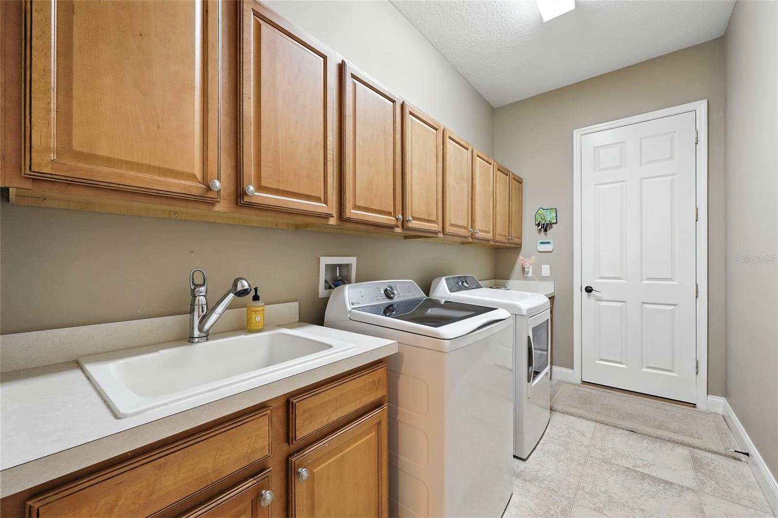 DORA ESTATES - Residential