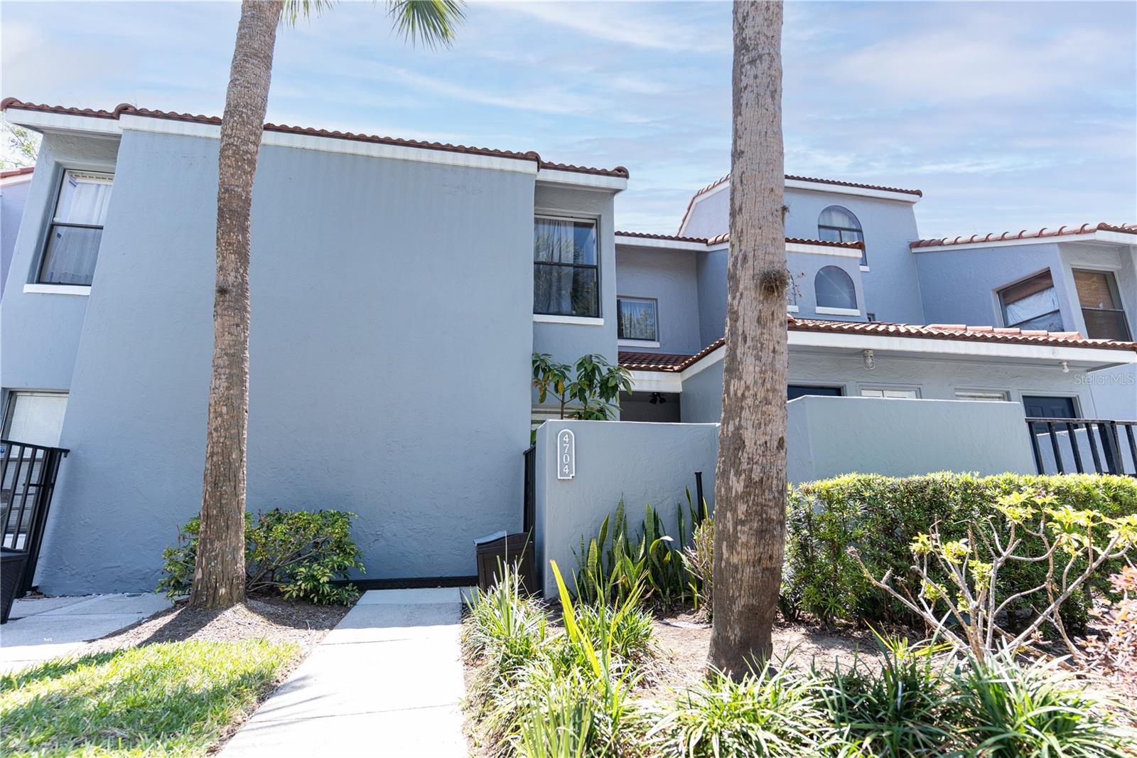 4704 CHEVY PLACE 180