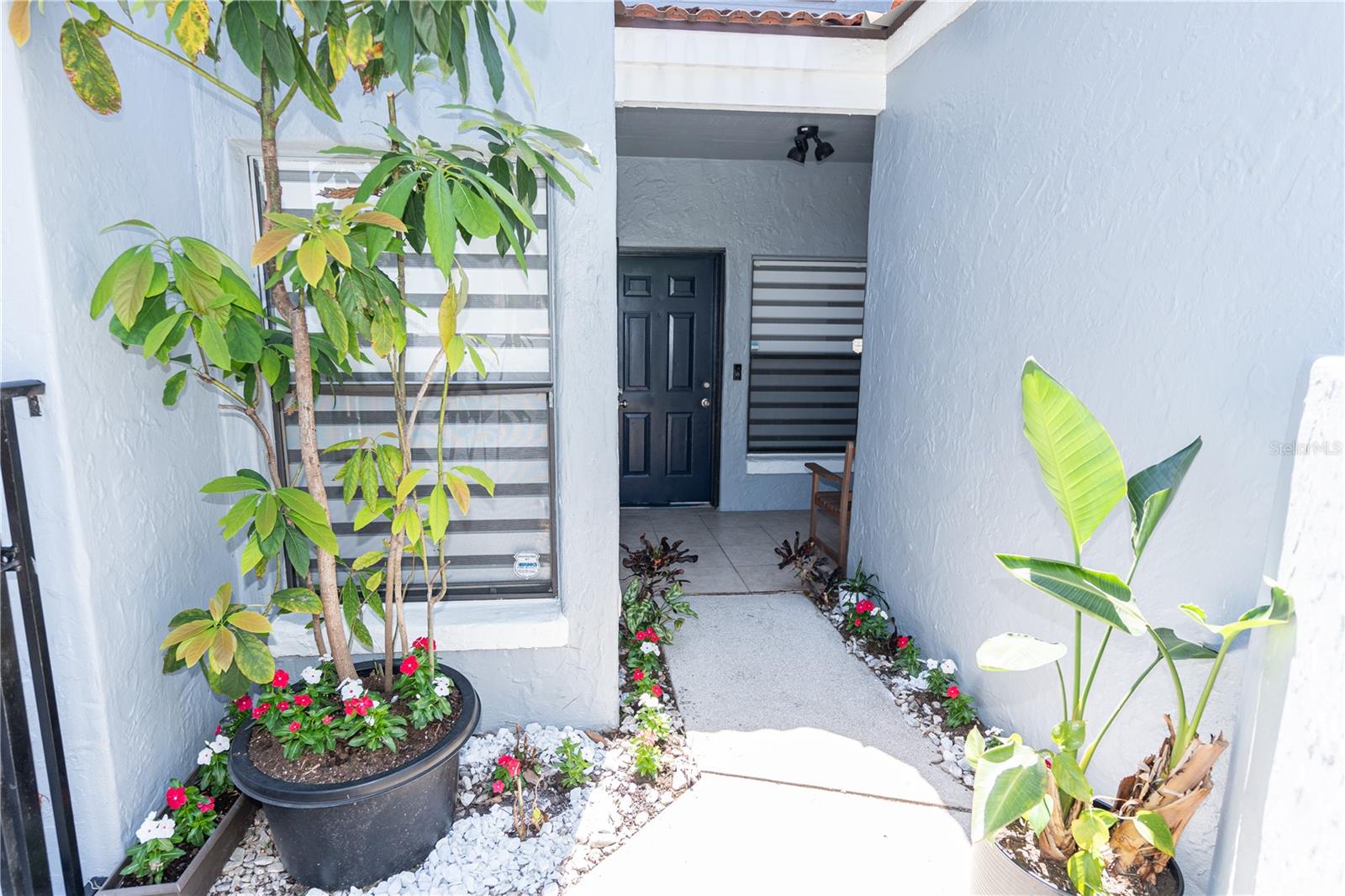 4704 CHEVY PLACE 180