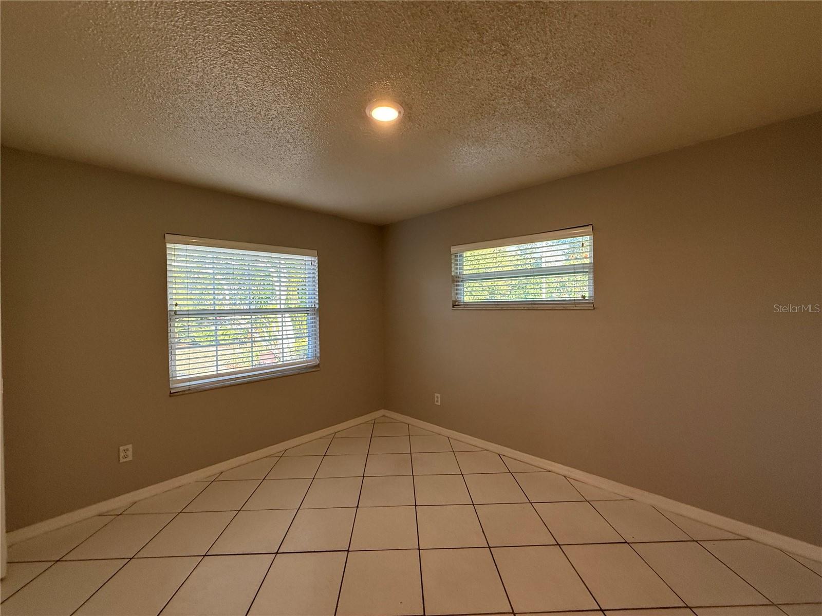 DELTONA LAKES UNIT 66 - Residential