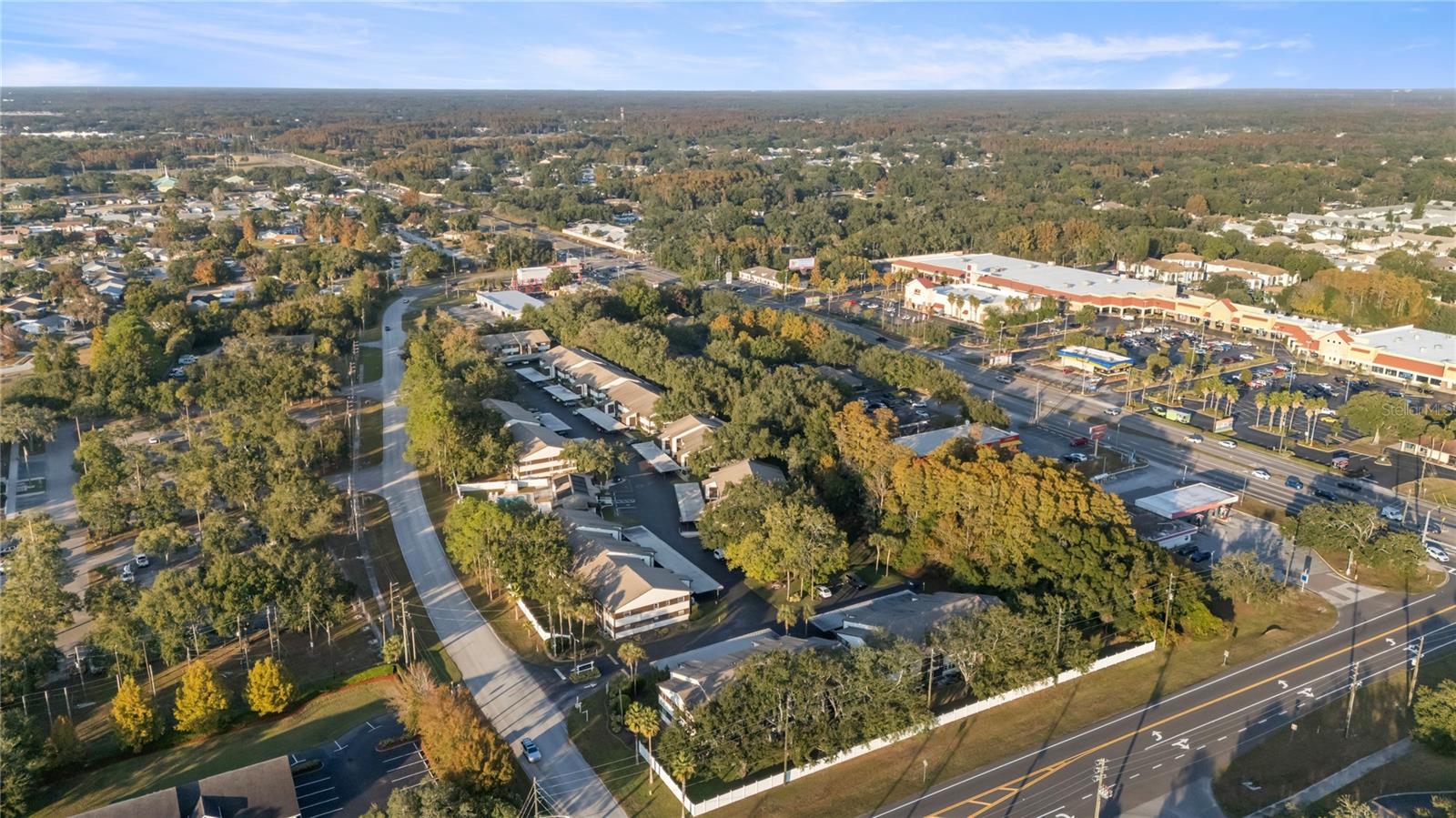 WOODTRAIL CONDO - Residential