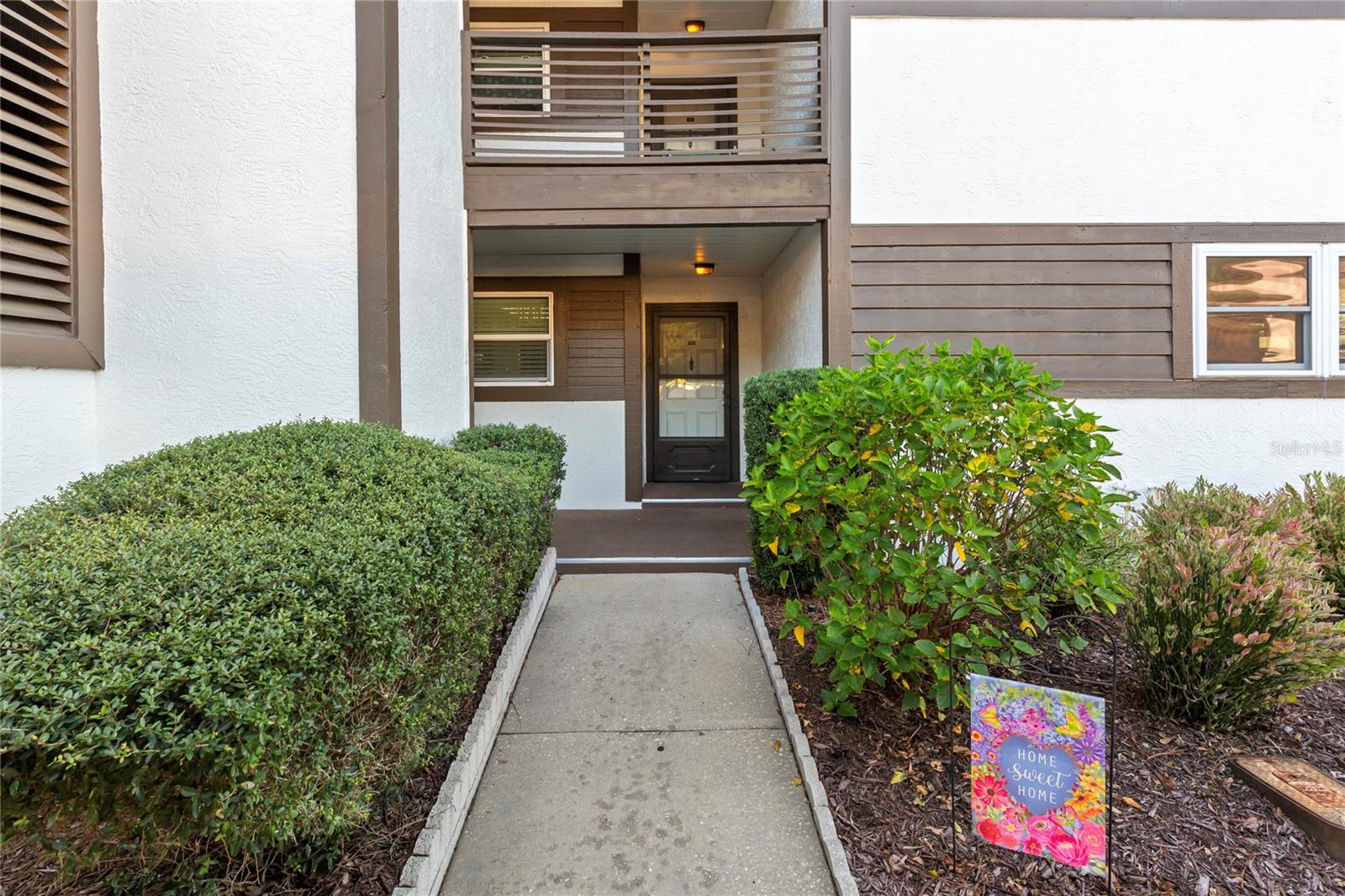 WOODTRAIL CONDO - Residential