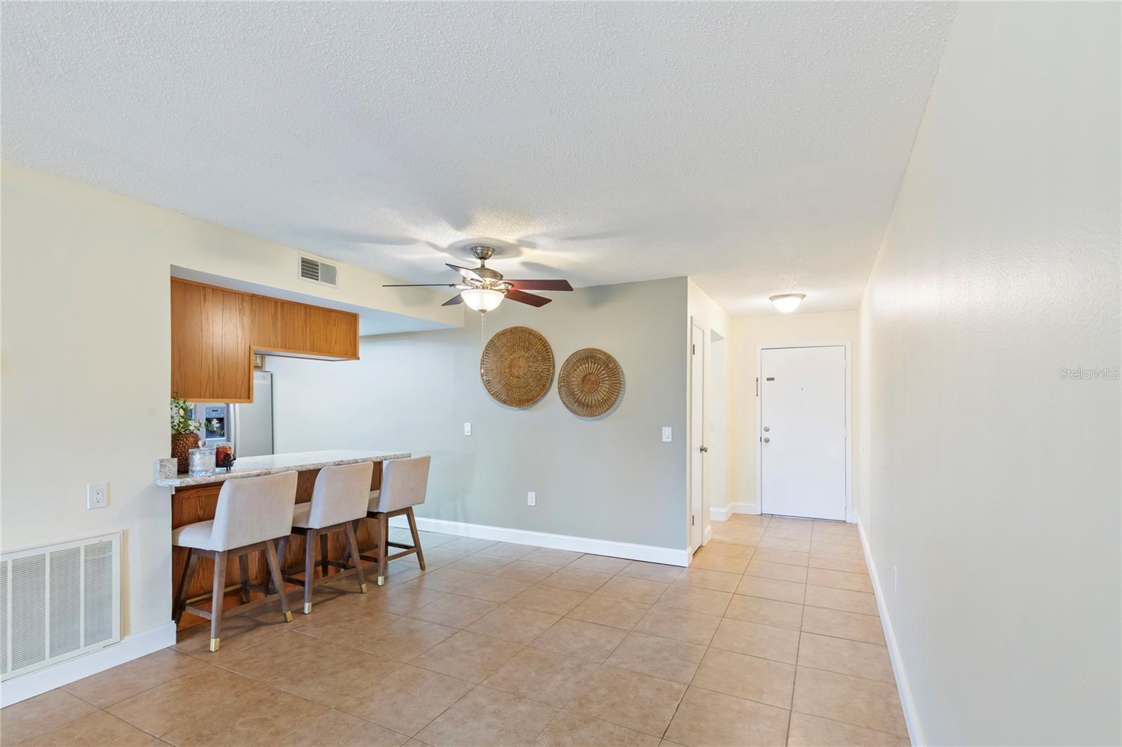 WOODTRAIL CONDO - Residential