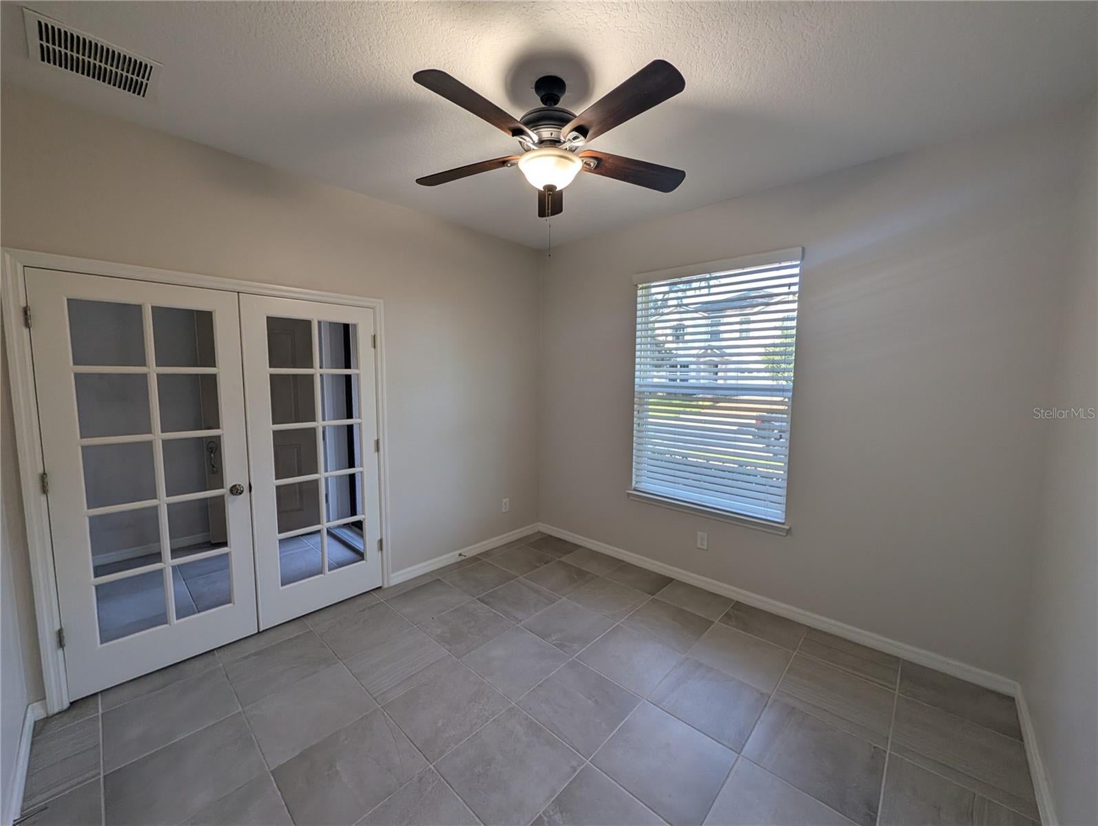 2358 KENNINGTON COVE