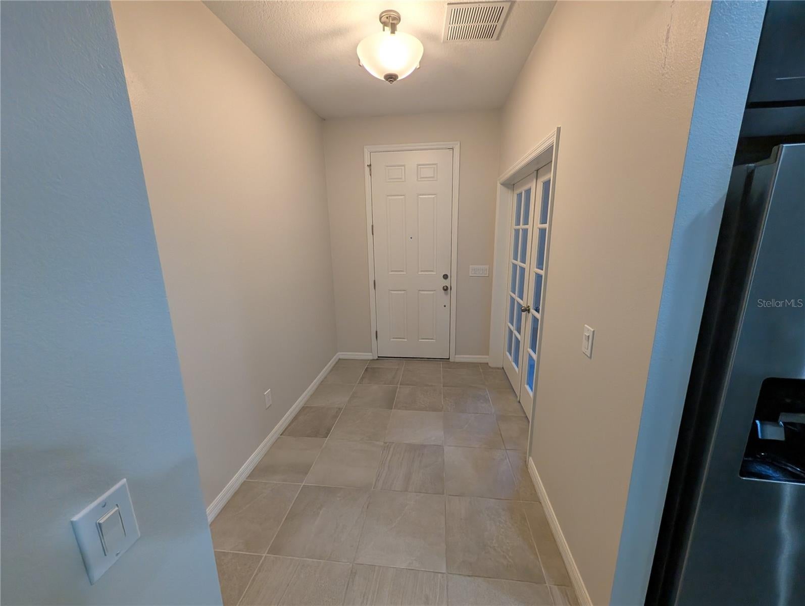 2358 KENNINGTON COVE