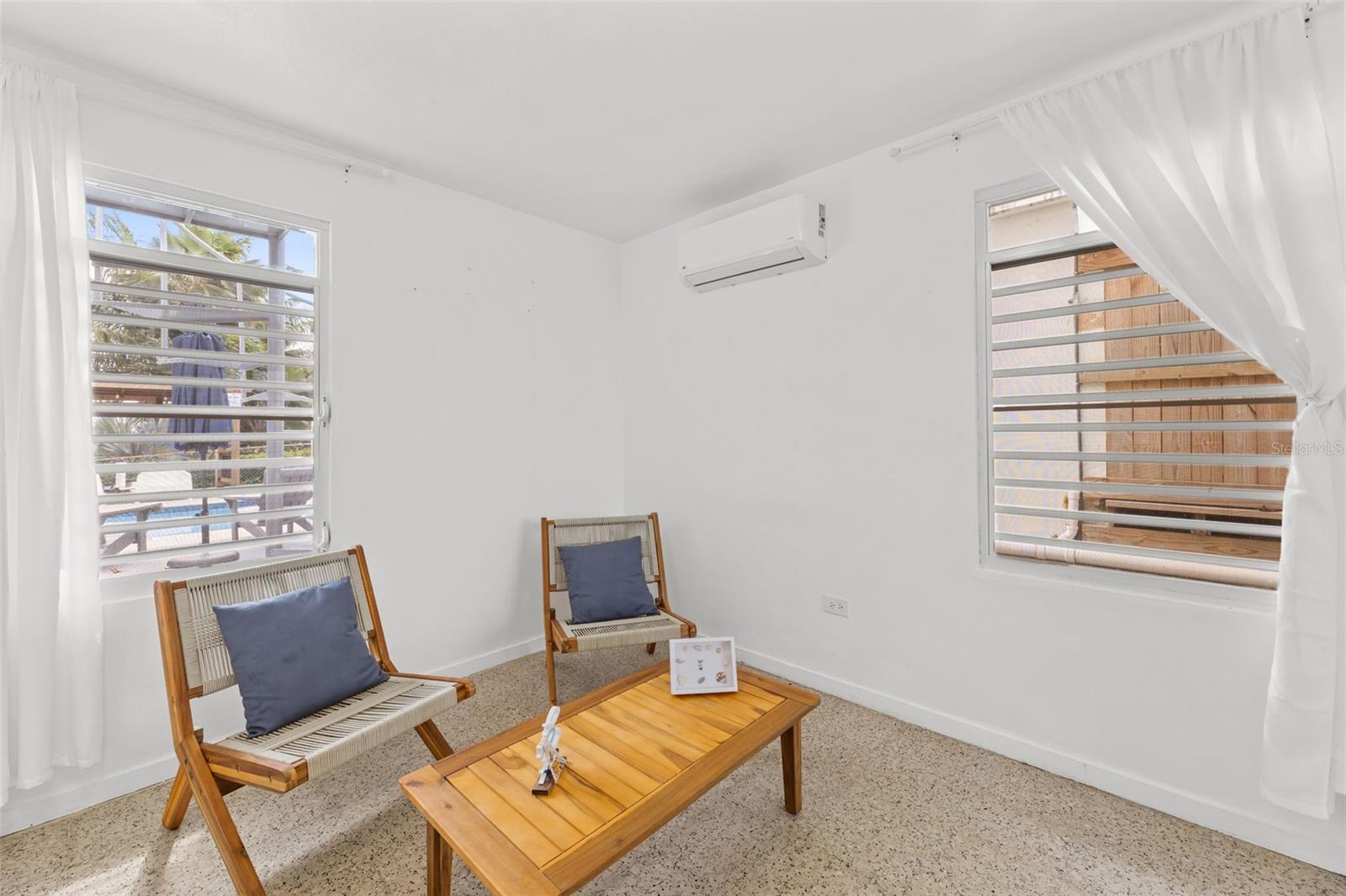 PUNTAS - Residential