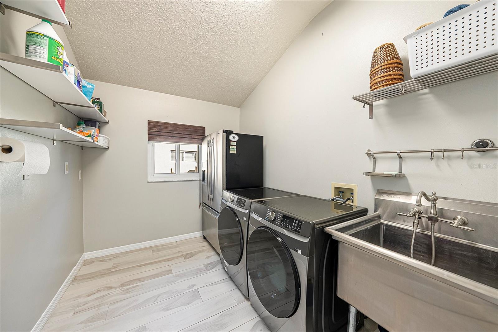 TAMPA PALMS 2B UNIT 1 - Residential