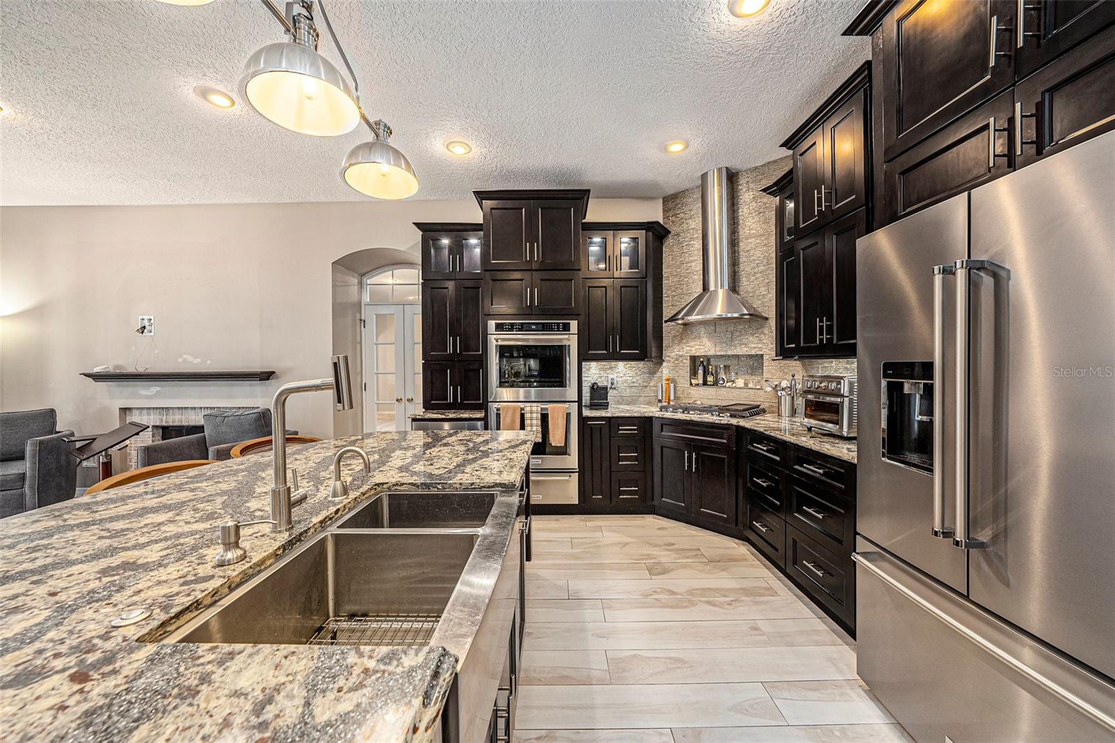 TAMPA PALMS 2B UNIT 1 - Residential