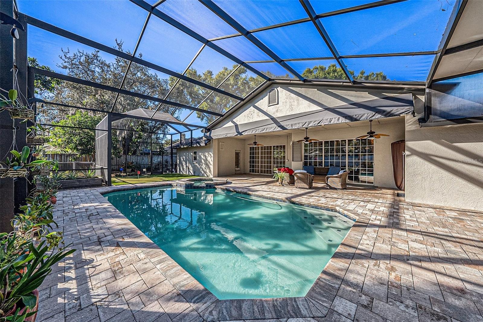 TAMPA PALMS 2B UNIT 1 - Residential