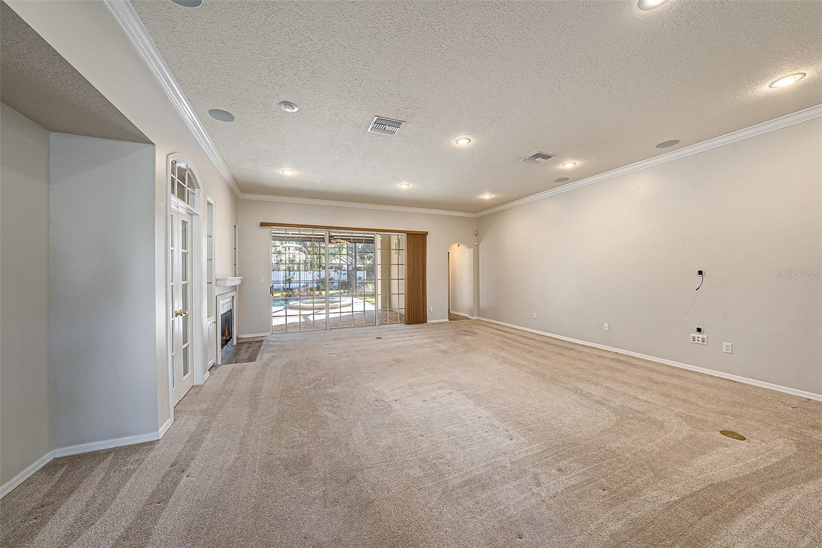 TAMPA PALMS 2B UNIT 1 - Residential