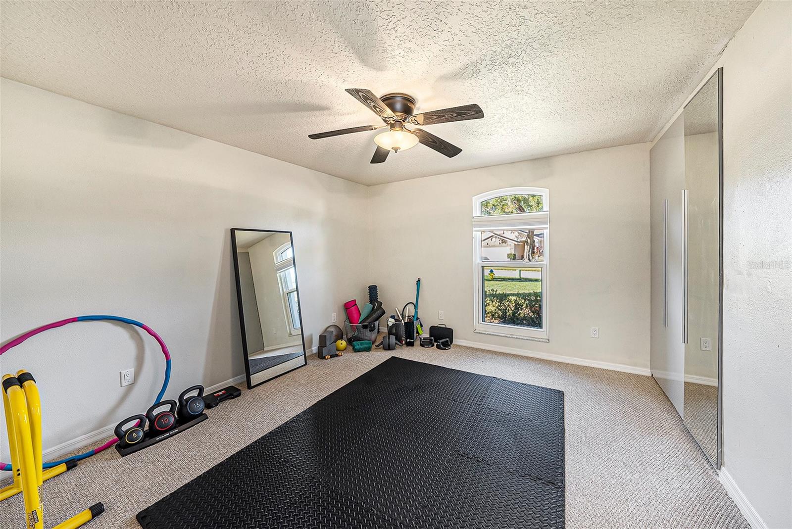 TAMPA PALMS 2B UNIT 1 - Residential