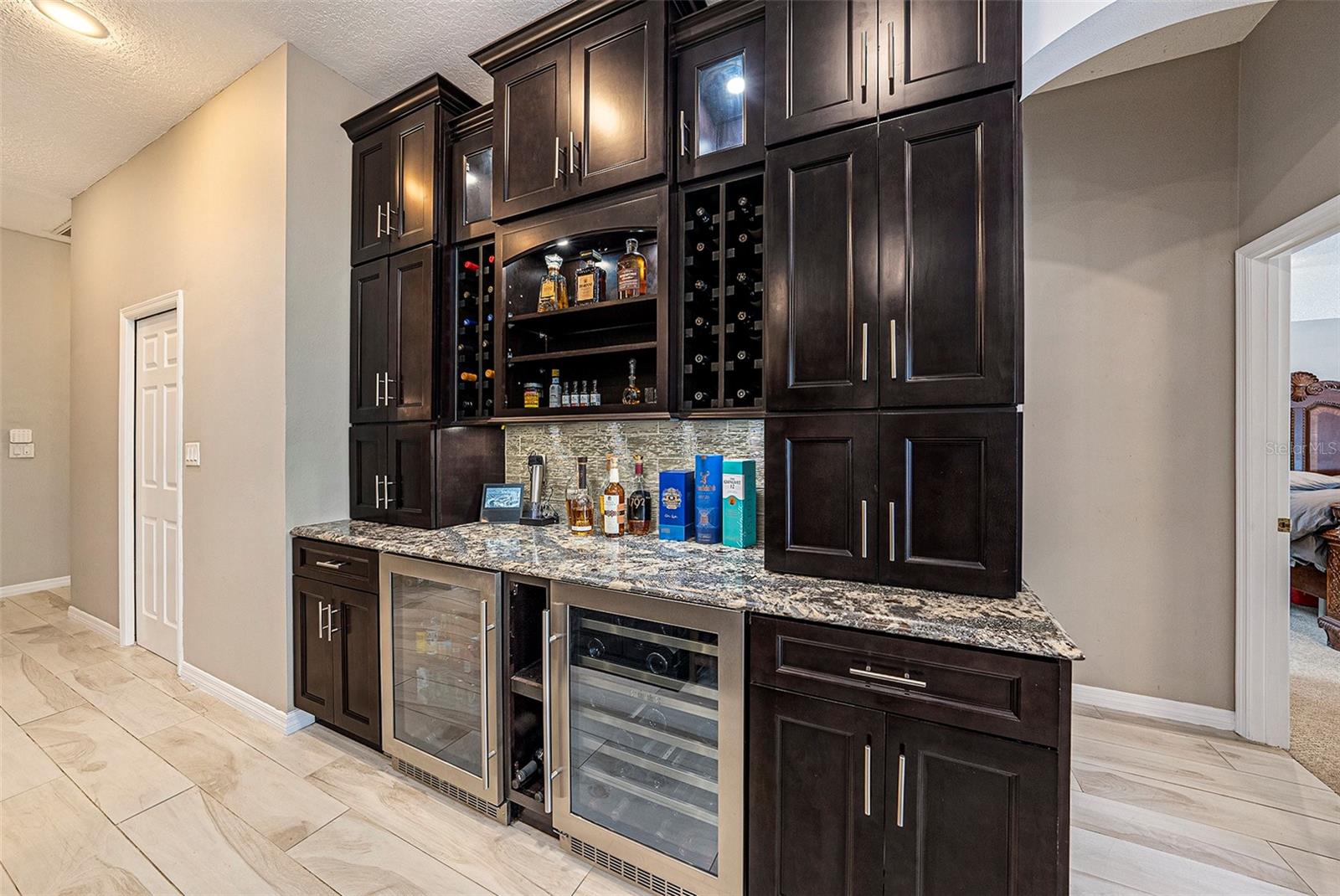 TAMPA PALMS 2B UNIT 1 - Residential