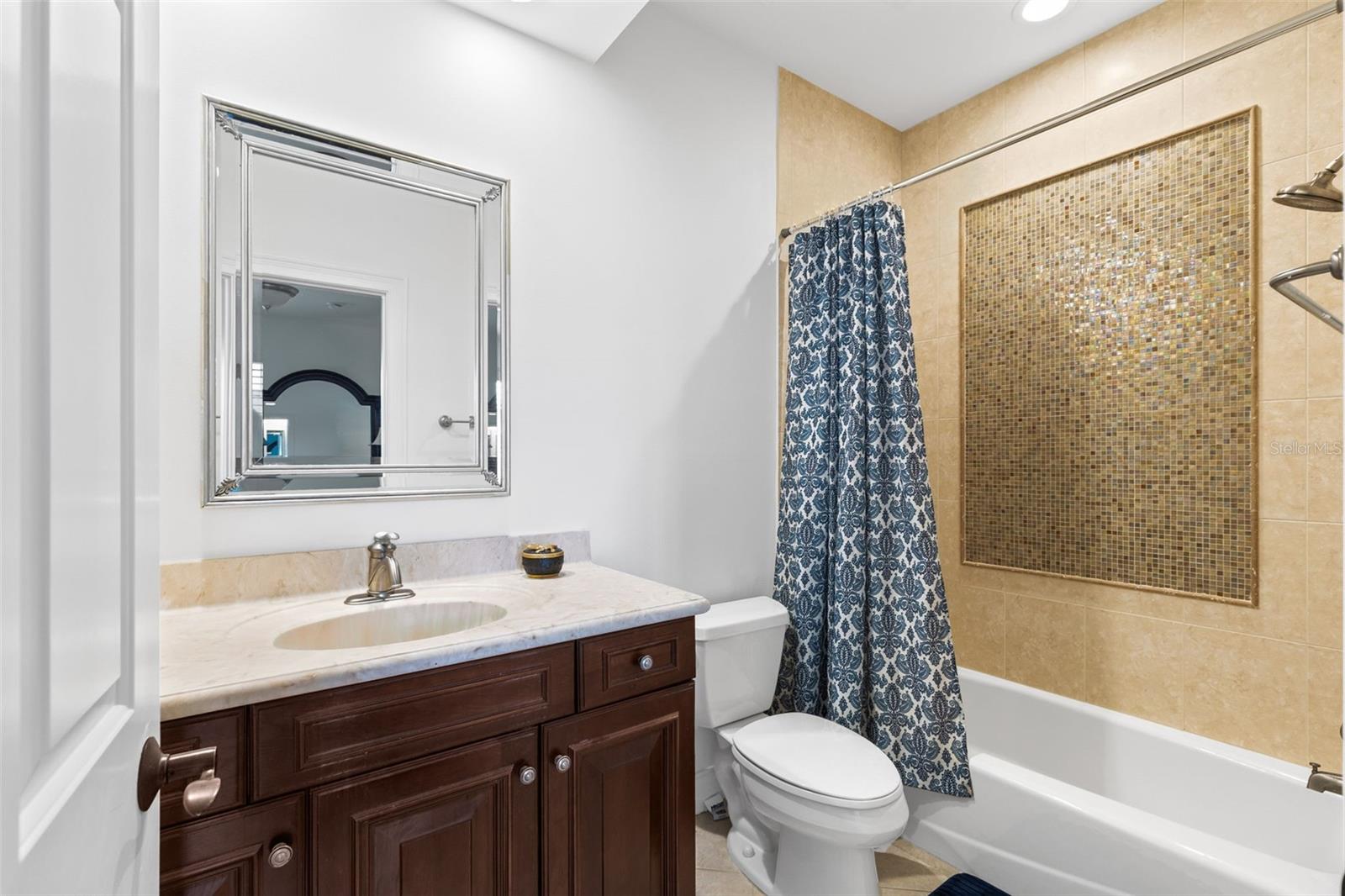 BALDWIN PARK - Residential