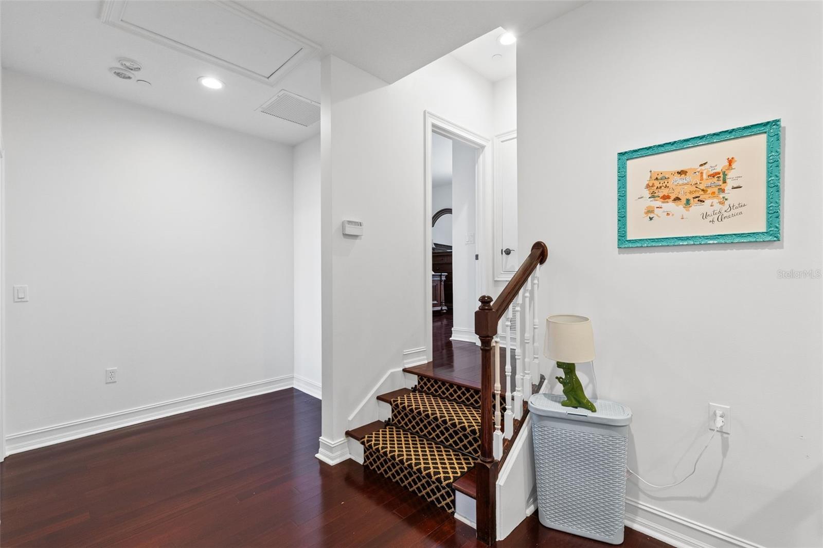 BALDWIN PARK - Residential