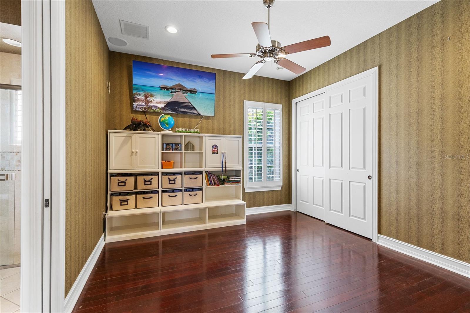 BALDWIN PARK - Residential