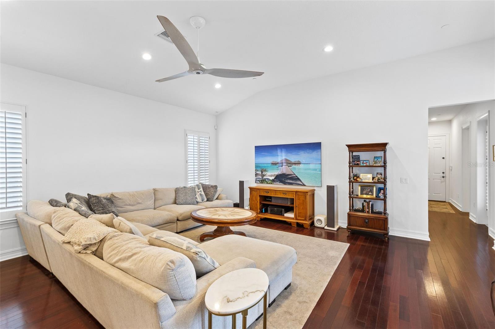 BALDWIN PARK - Residential