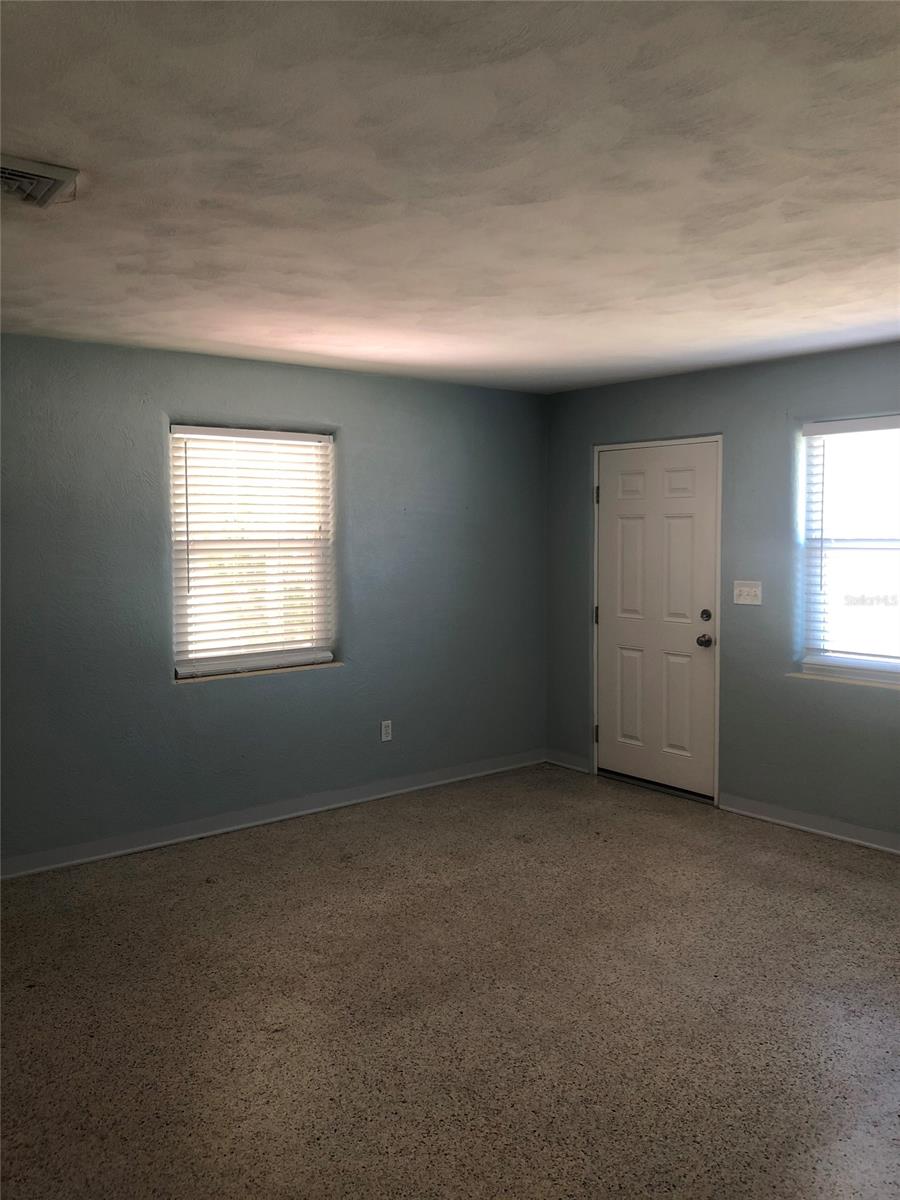 Model Land Co New Smyrna - Residential Lease