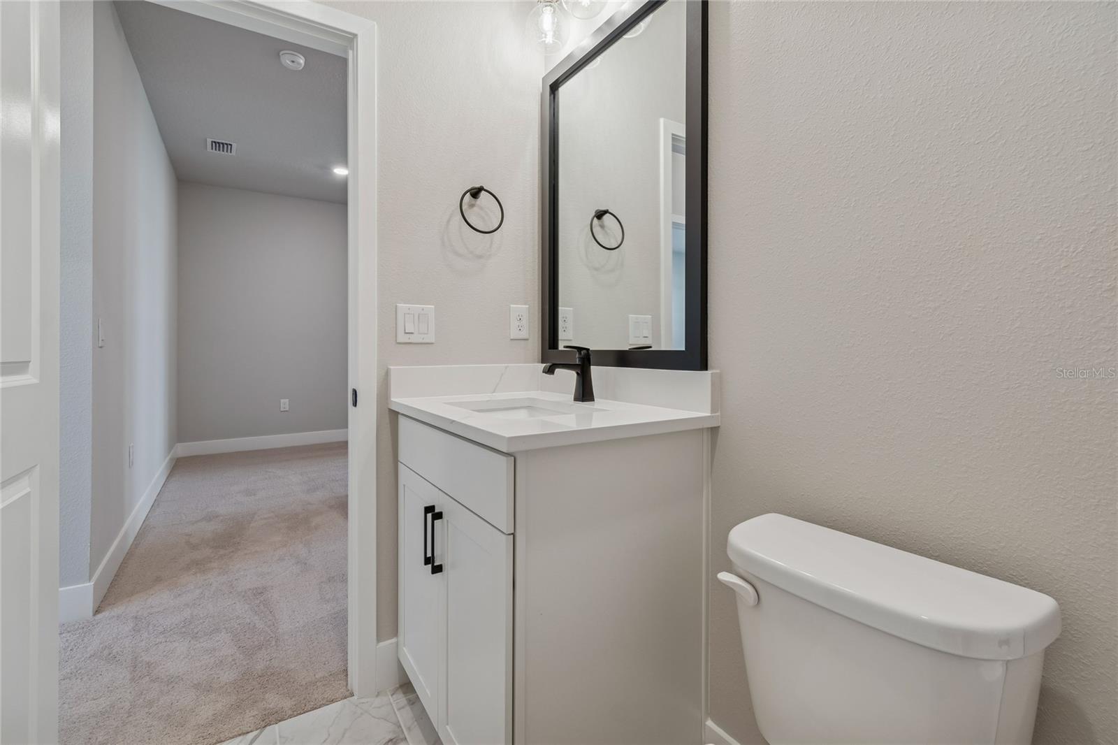 EMERALD LANDING AT WATERSIDE - Residential